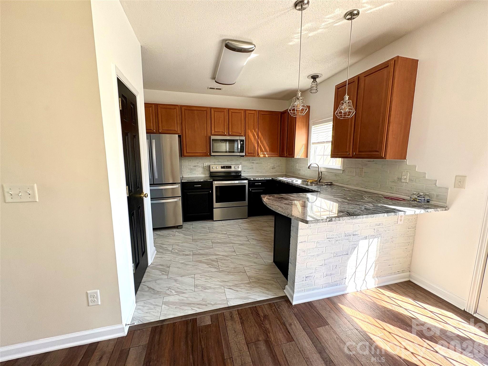 89 Woodfern Road — Fletcher
