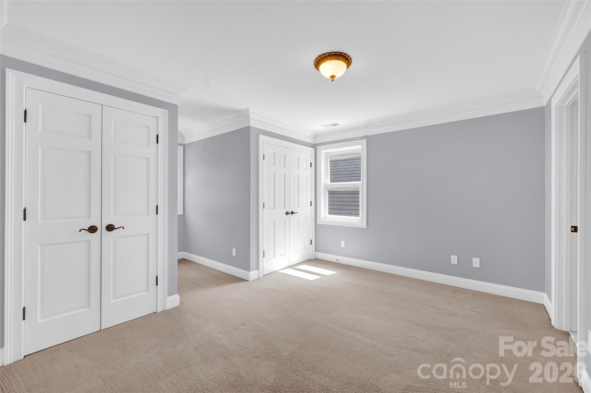 464 Laurel Cove Road — Statesville