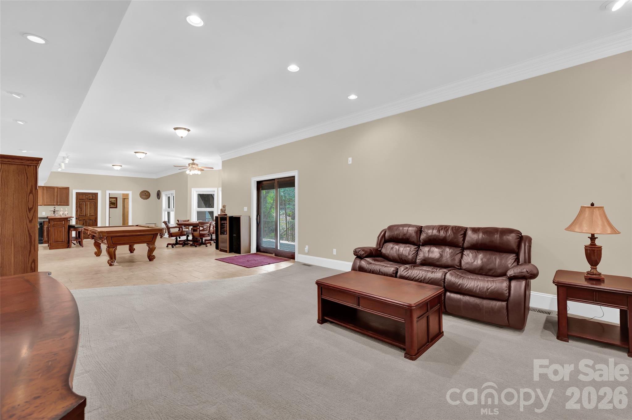 464 Laurel Cove Road — Statesville