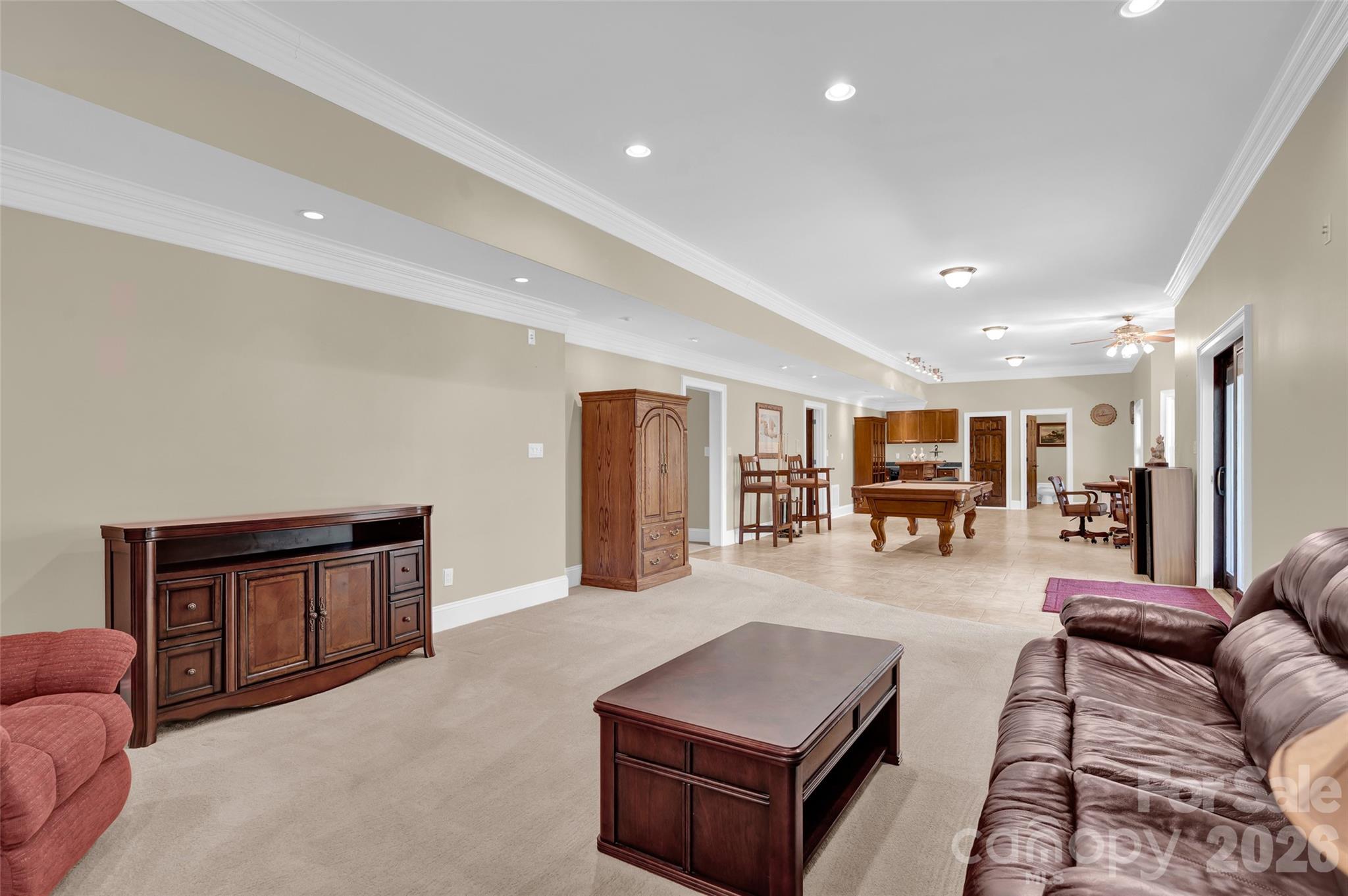 464 Laurel Cove Road — Statesville