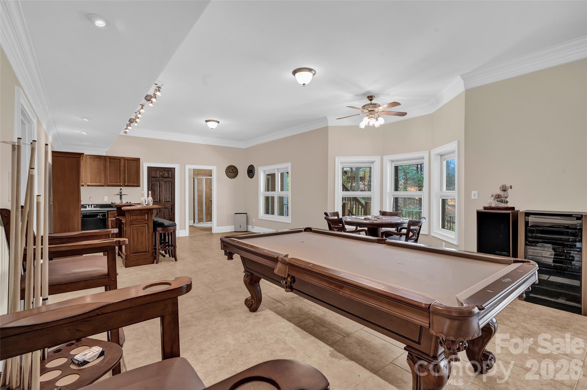 464 Laurel Cove Road — Statesville