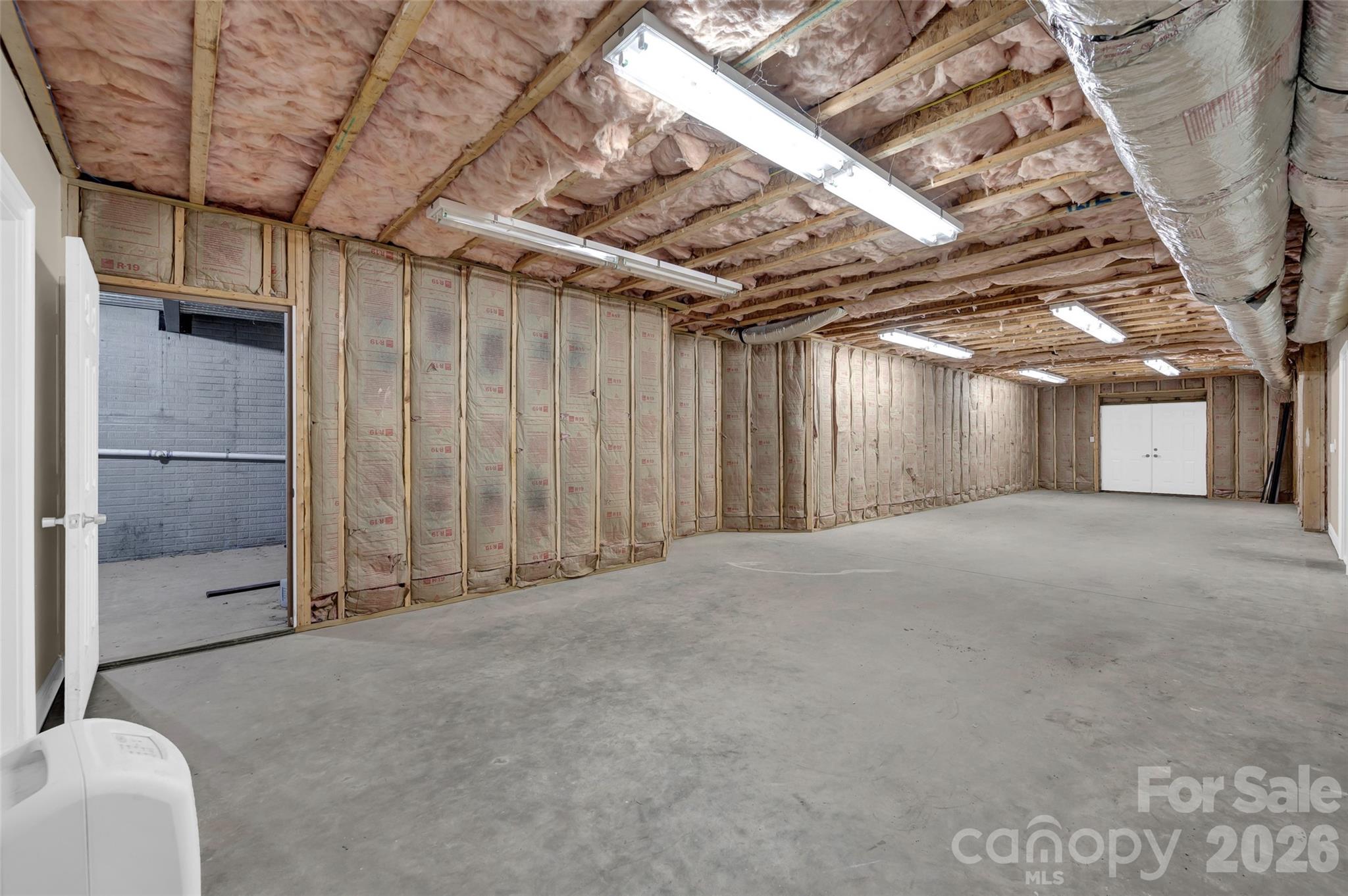 464 Laurel Cove Road — Statesville