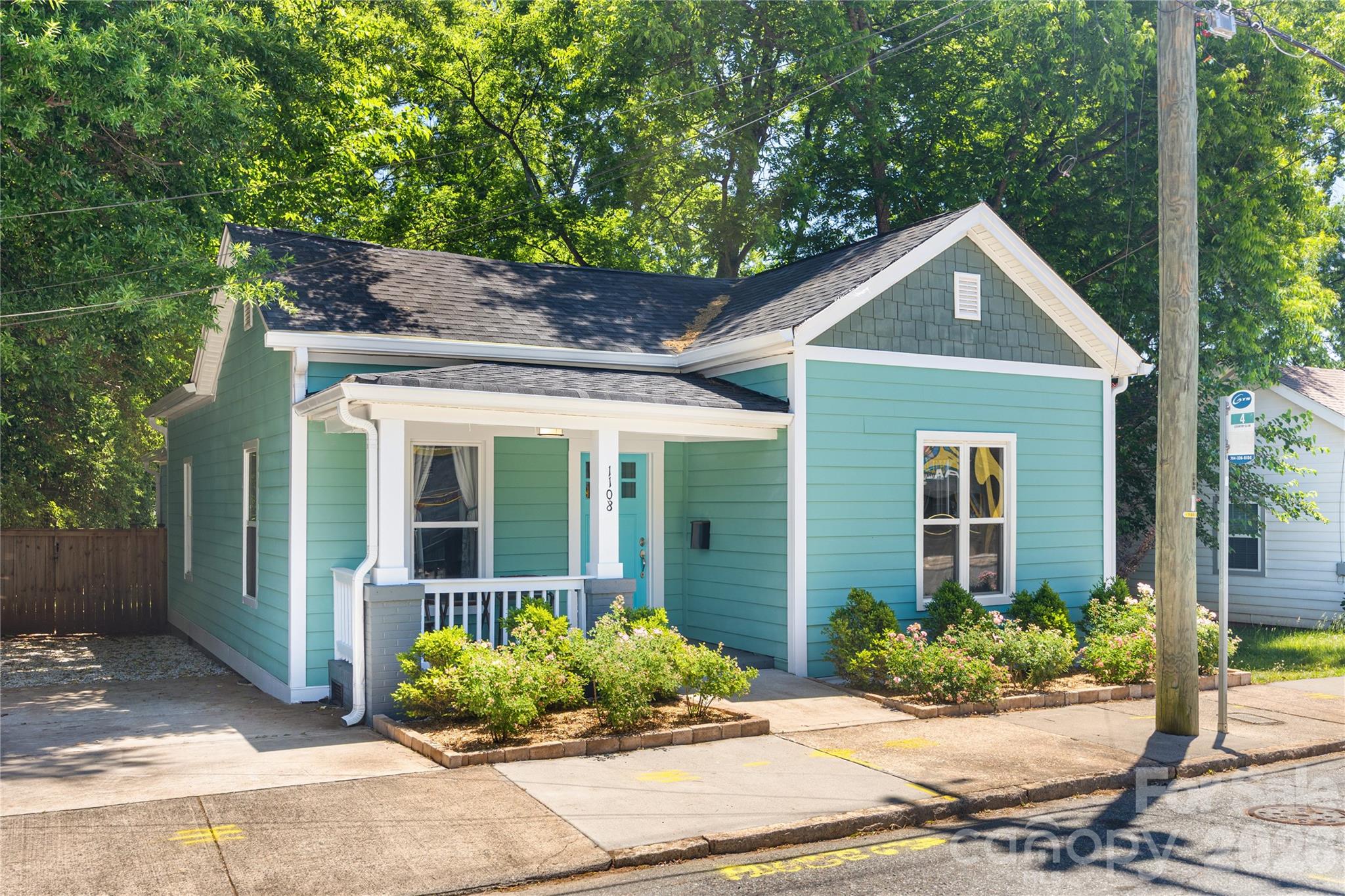 1108 Pegram Street — Charlotte