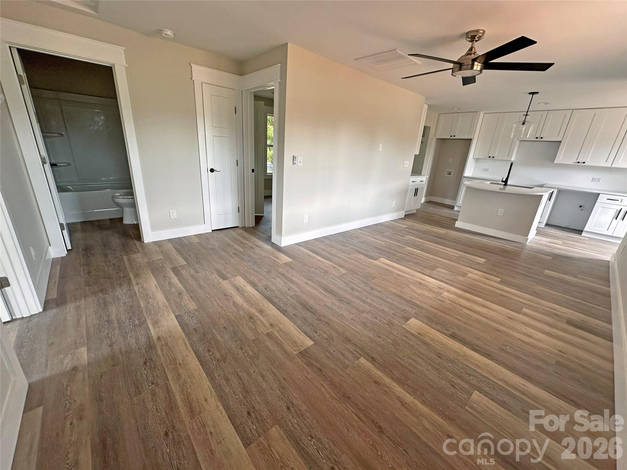 5735 Fallston Road — Lawndale