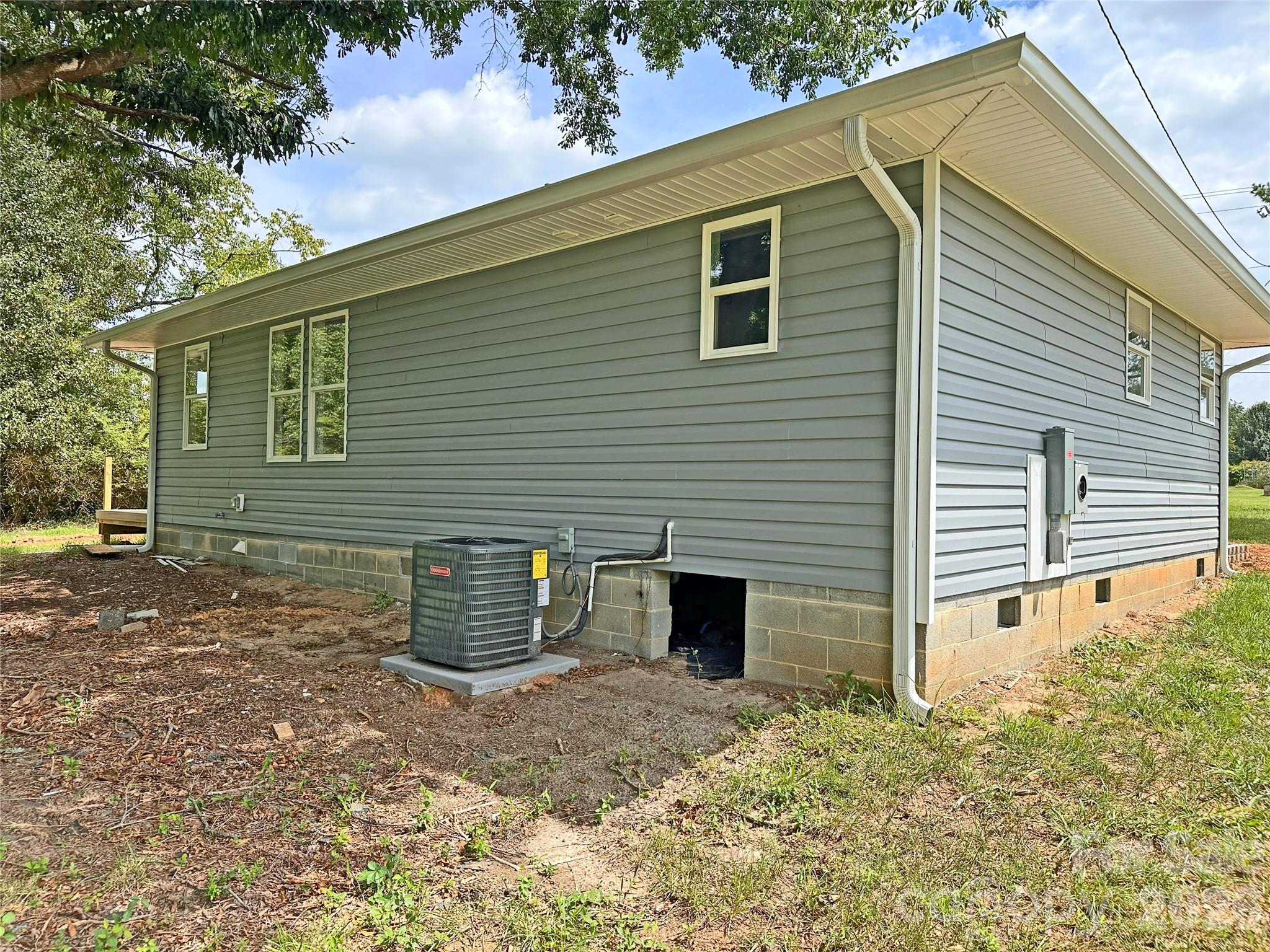 5735 Fallston Road — Lawndale