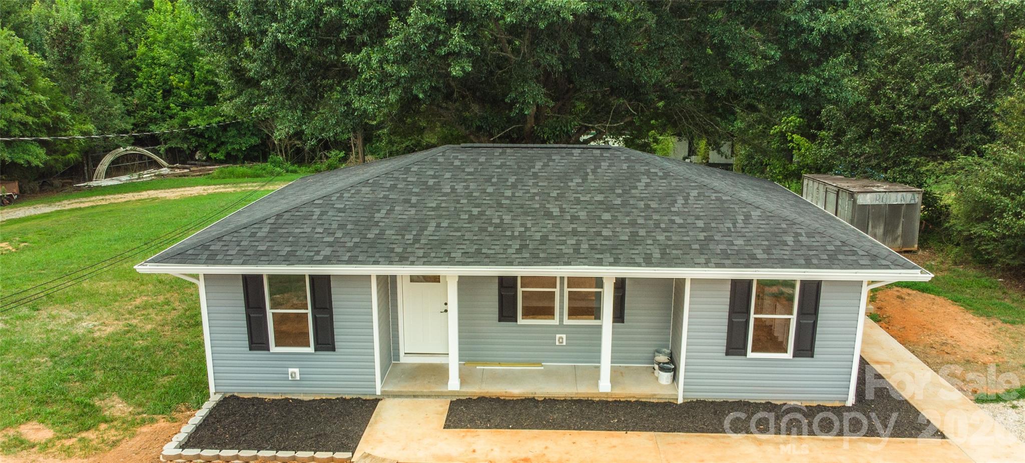5735 Fallston Road — Lawndale