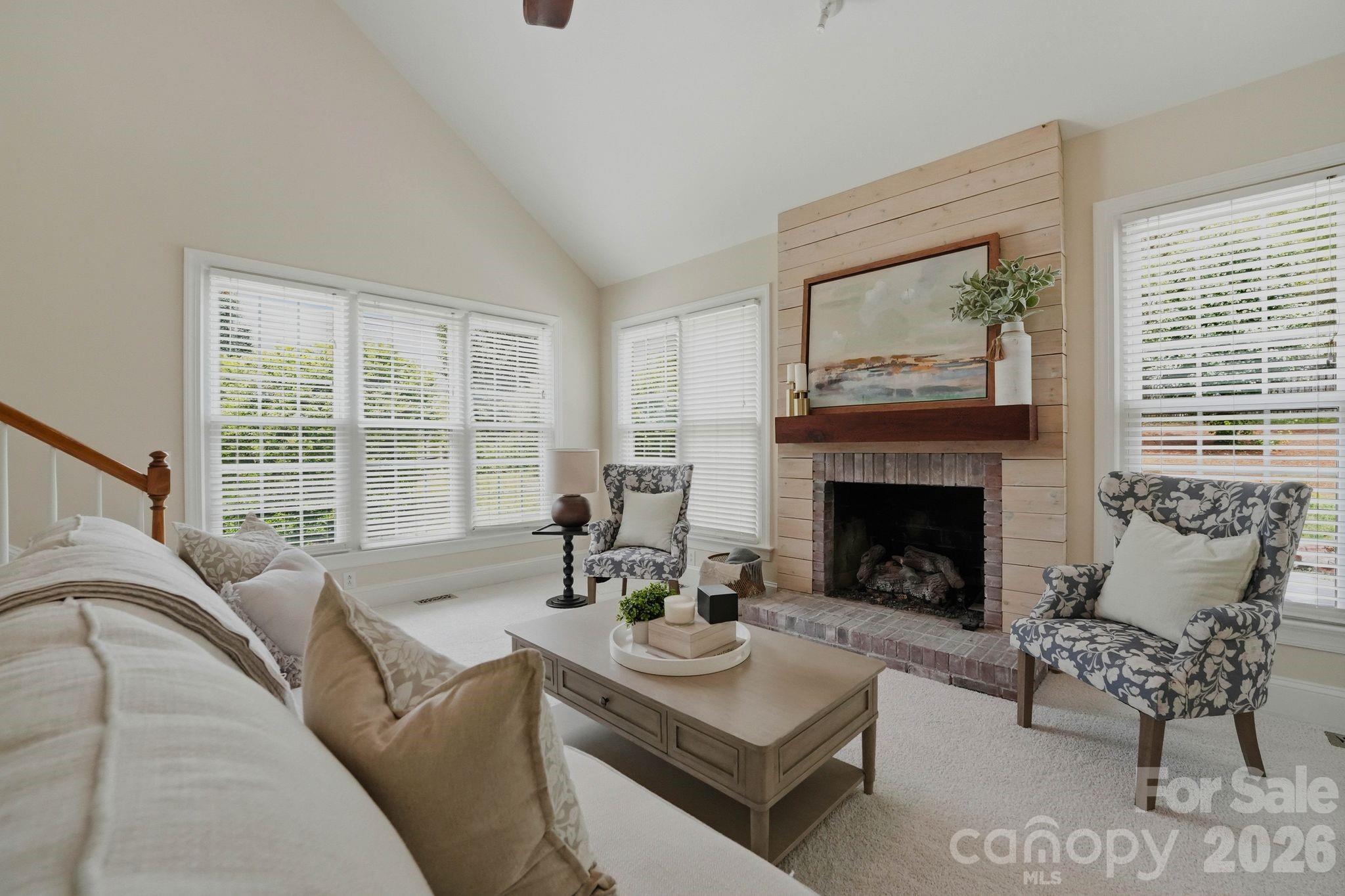 7006 Darnley Place — Charlotte