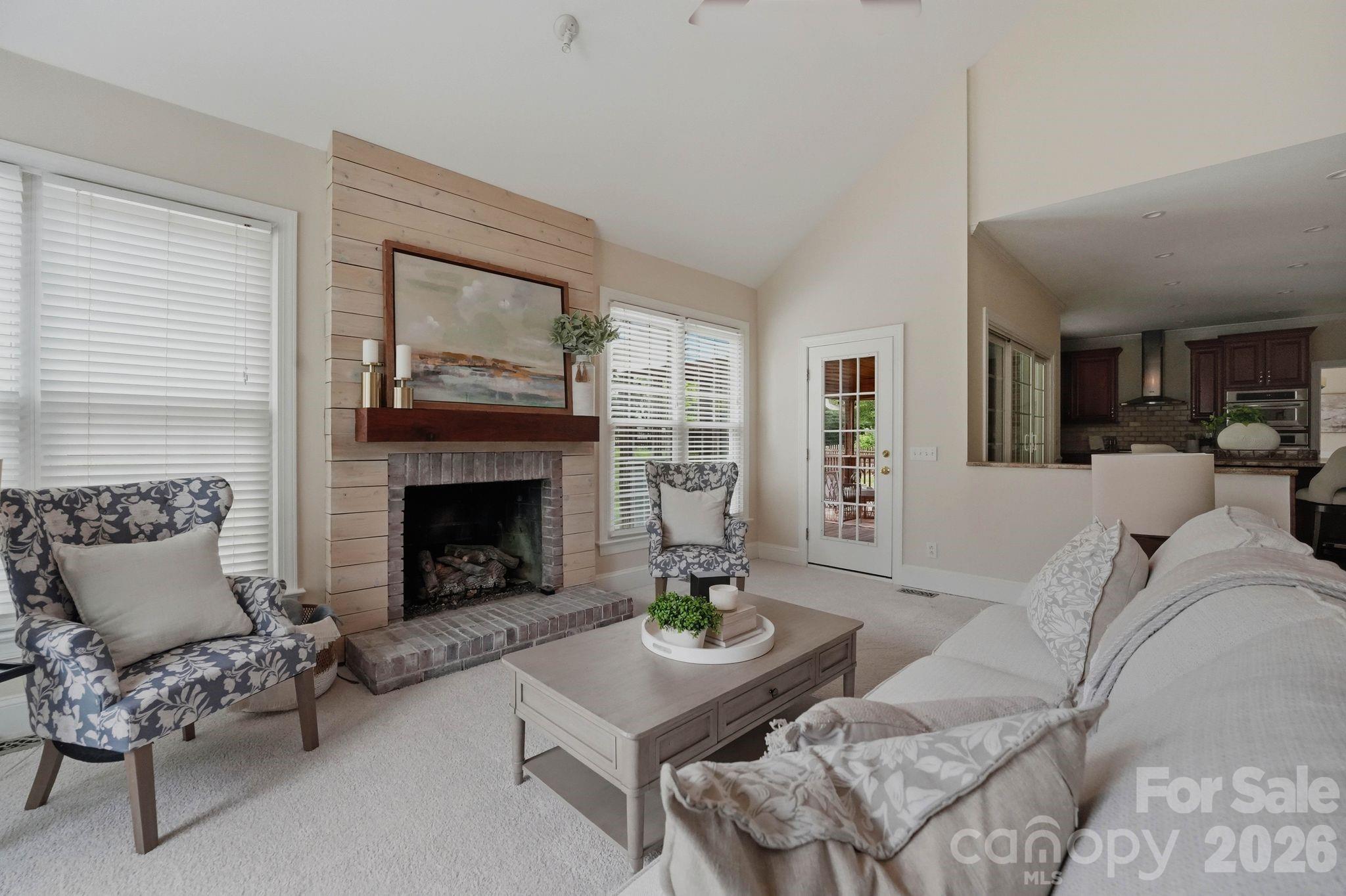 7006 Darnley Place — Charlotte