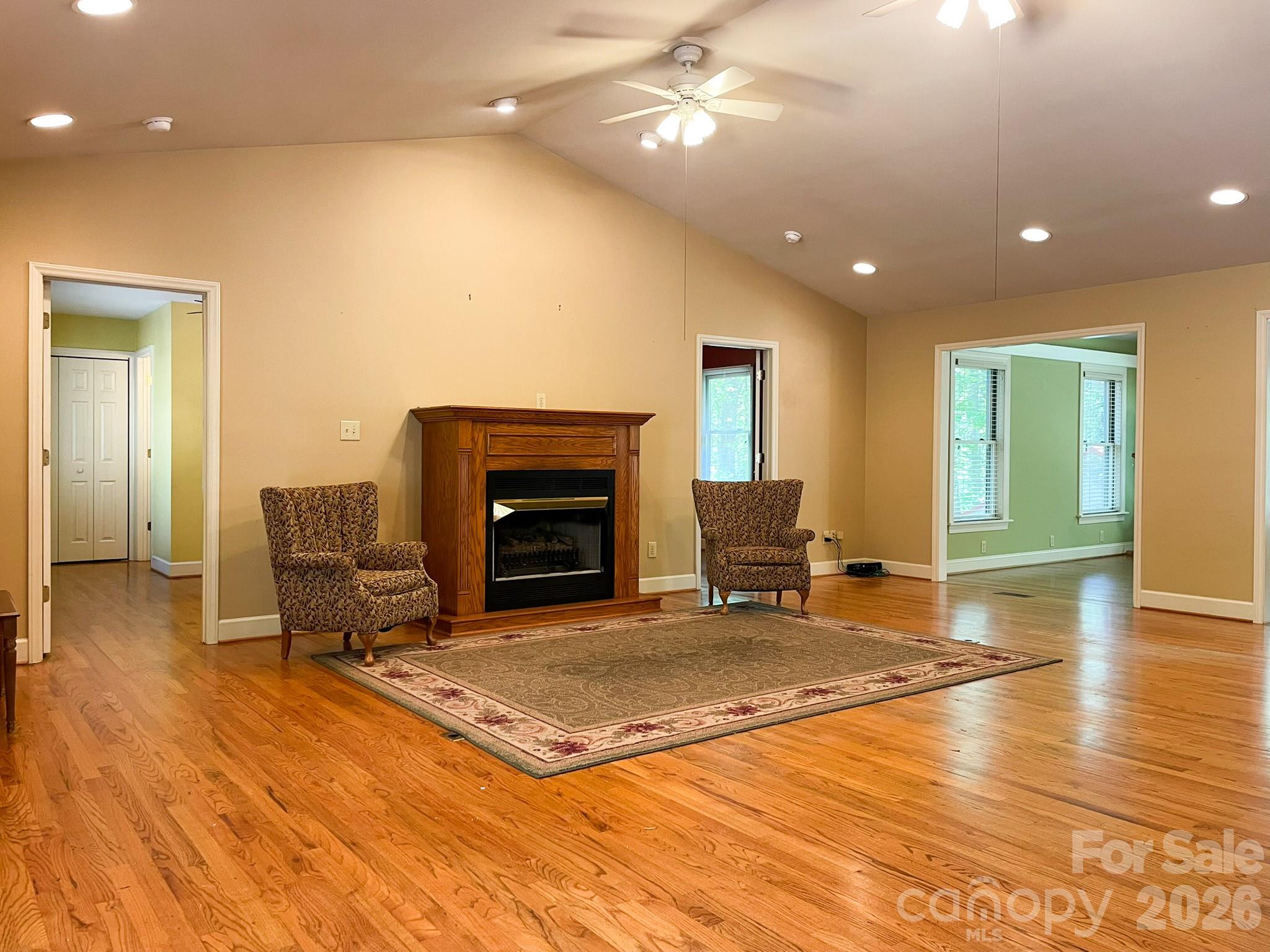 308 Brentwood Circle — Morganton