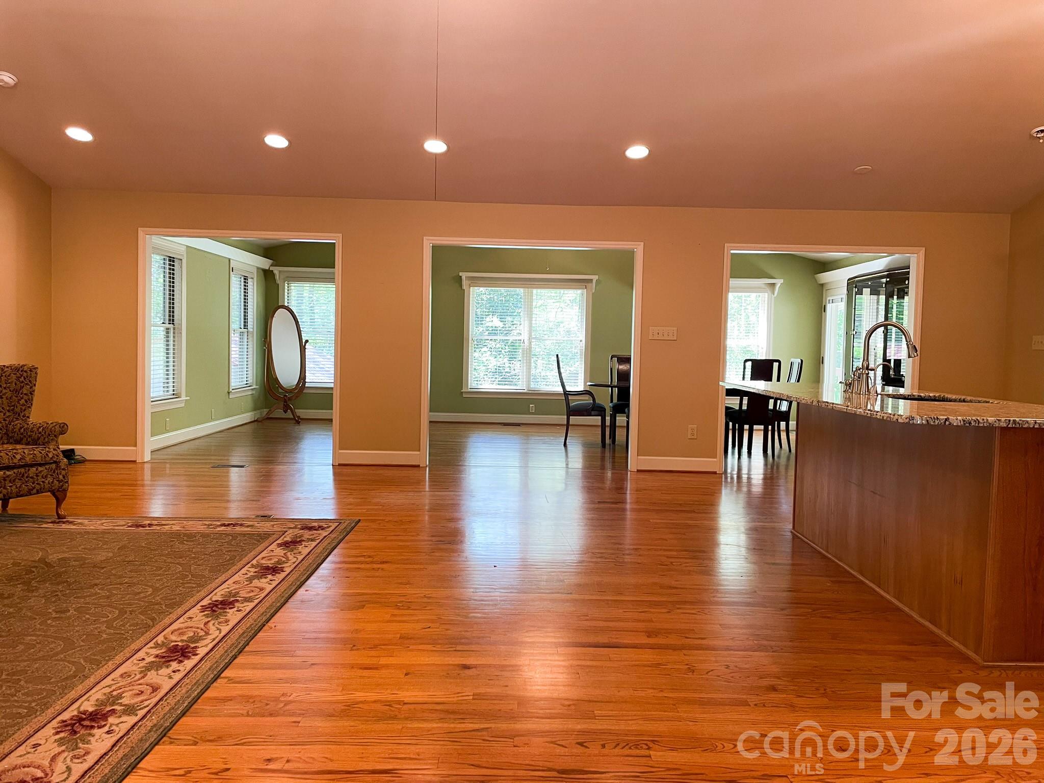 308 Brentwood Circle — Morganton