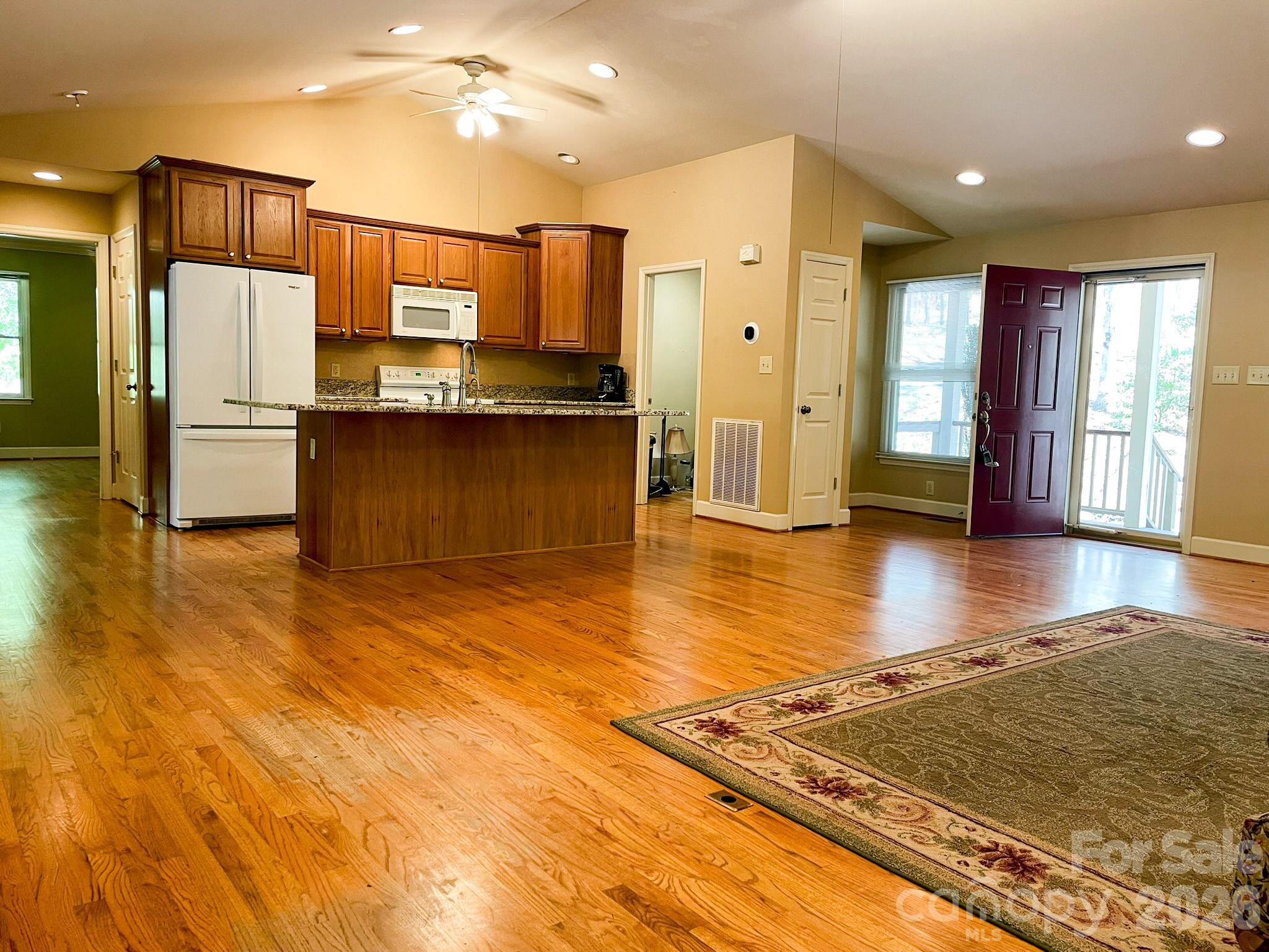 308 Brentwood Circle — Morganton