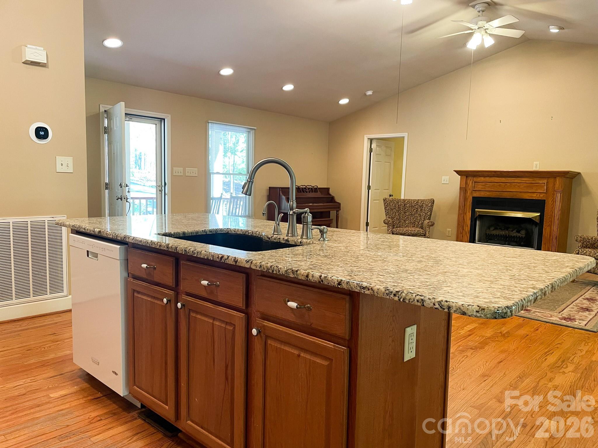 308 Brentwood Circle — Morganton