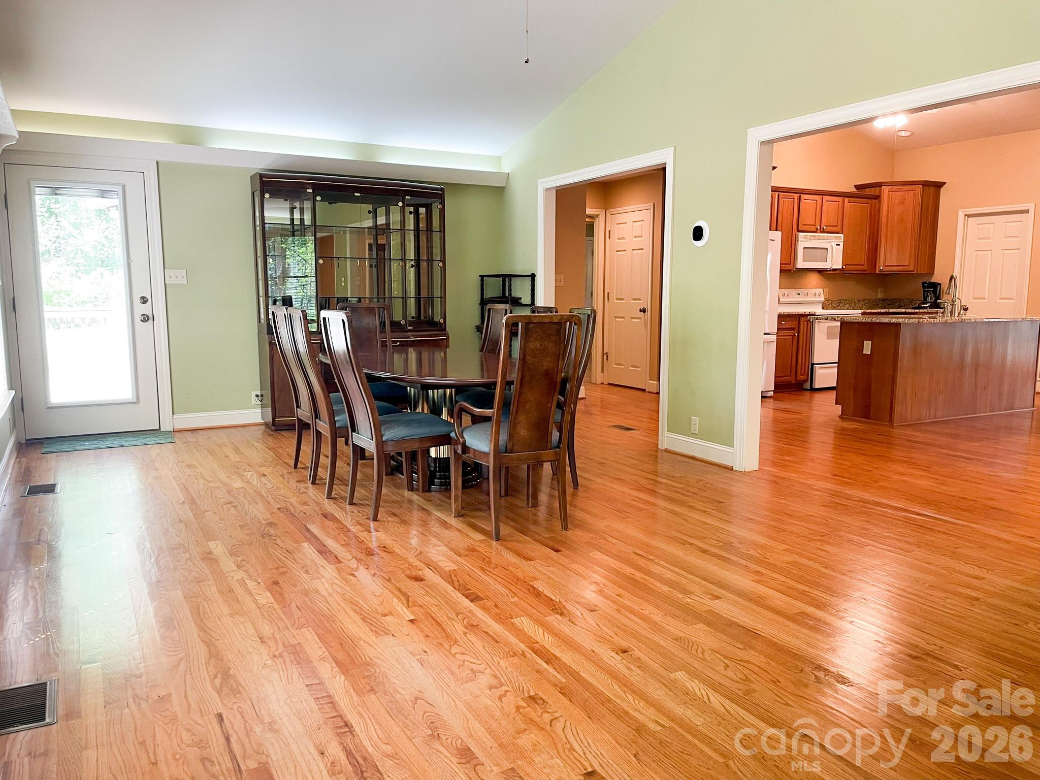 308 Brentwood Circle — Morganton