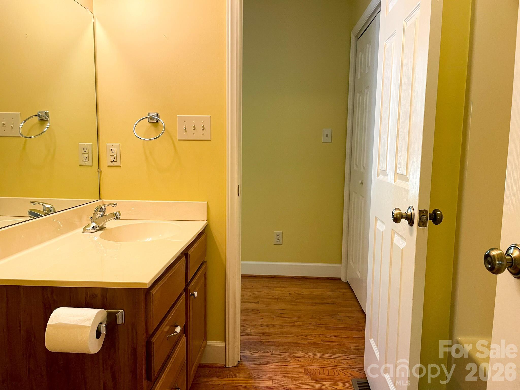 308 Brentwood Circle — Morganton