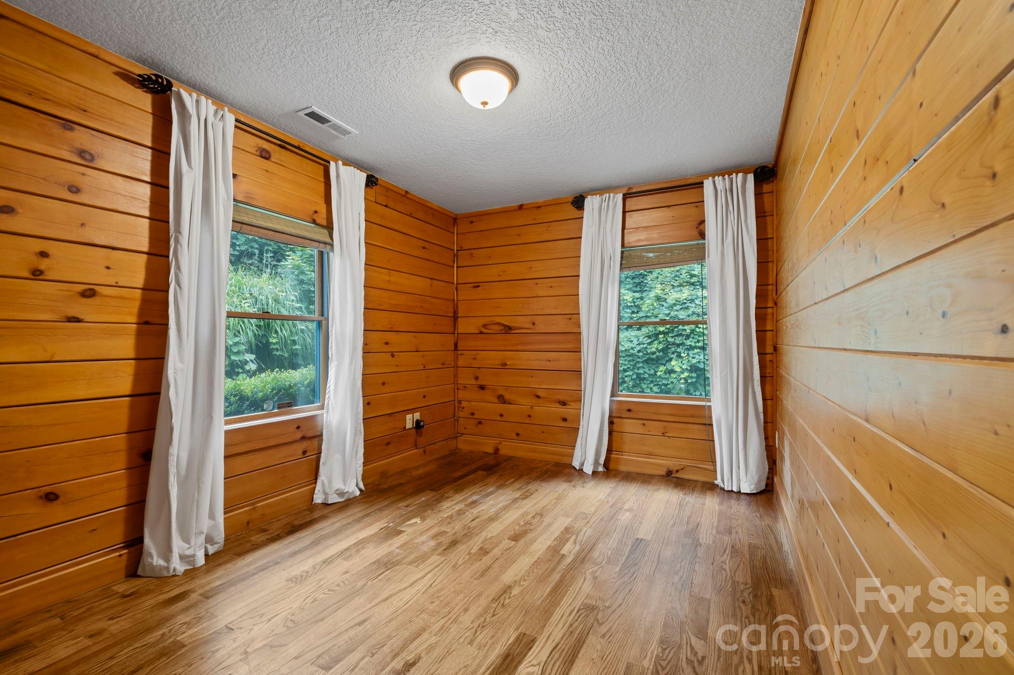 266 Rhododendron Drive — Saluda