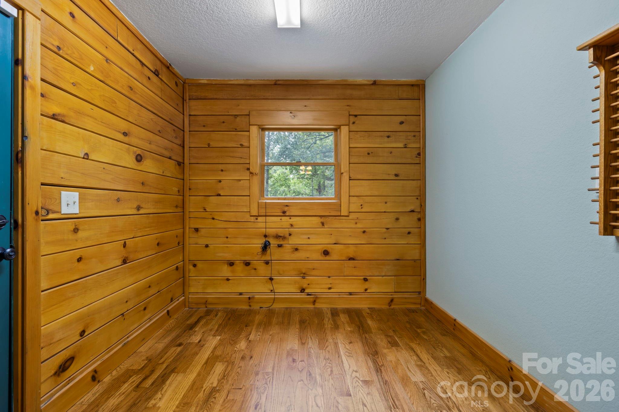 266 Rhododendron Drive — Saluda