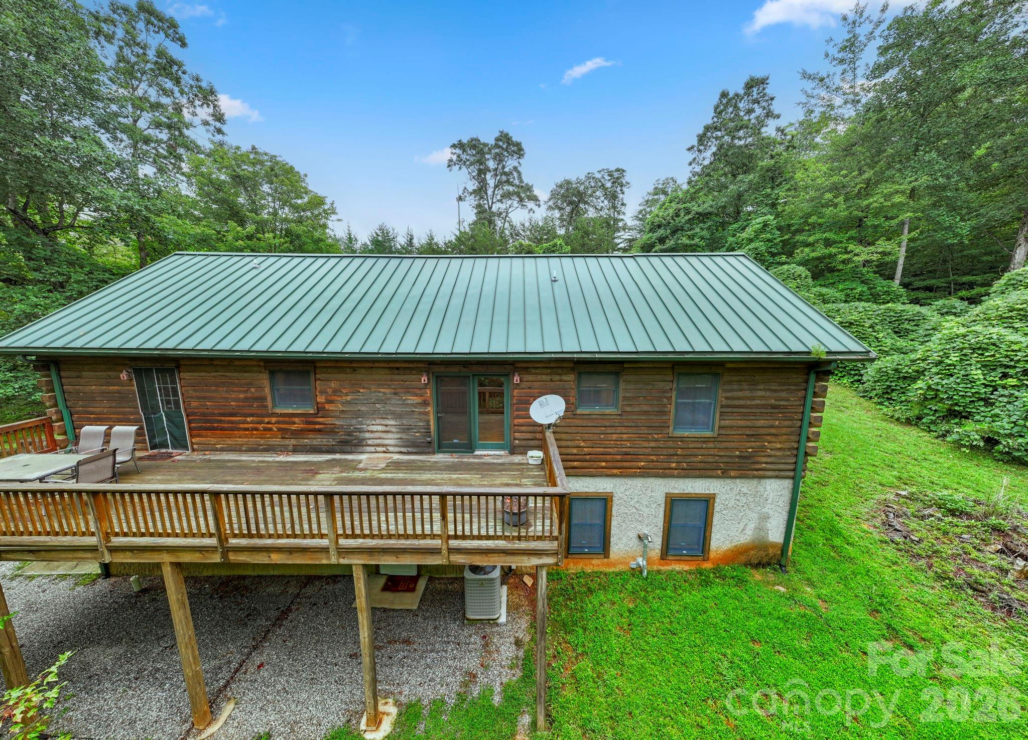 266 Rhododendron Drive — Saluda