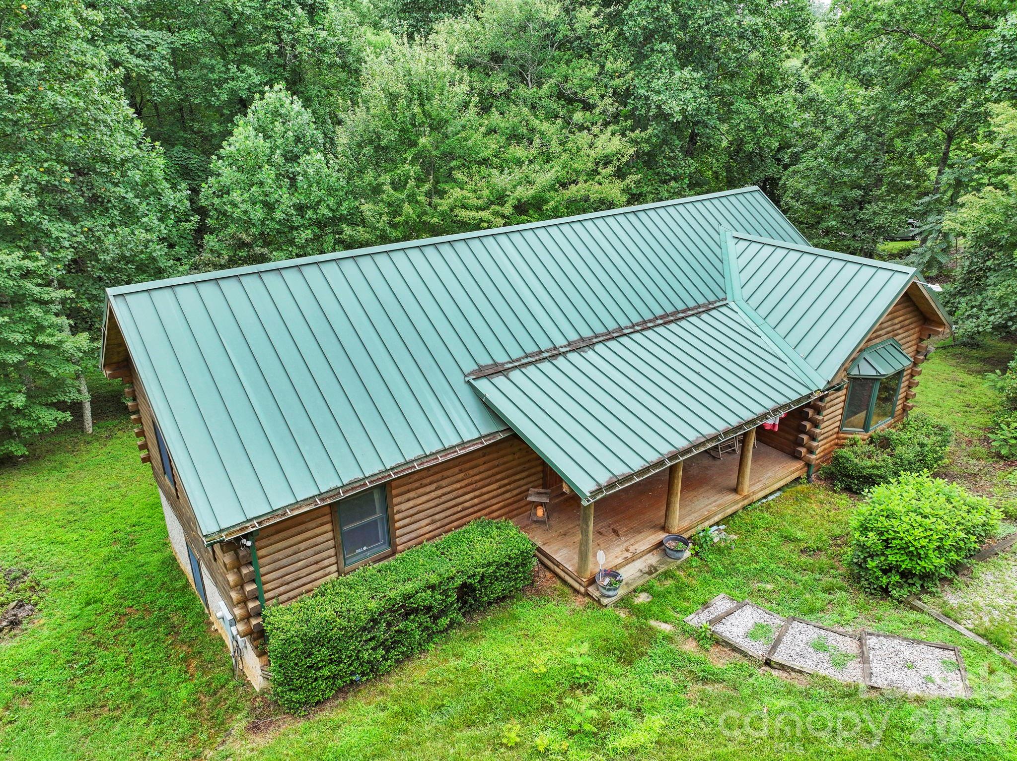 266 Rhododendron Drive — Saluda