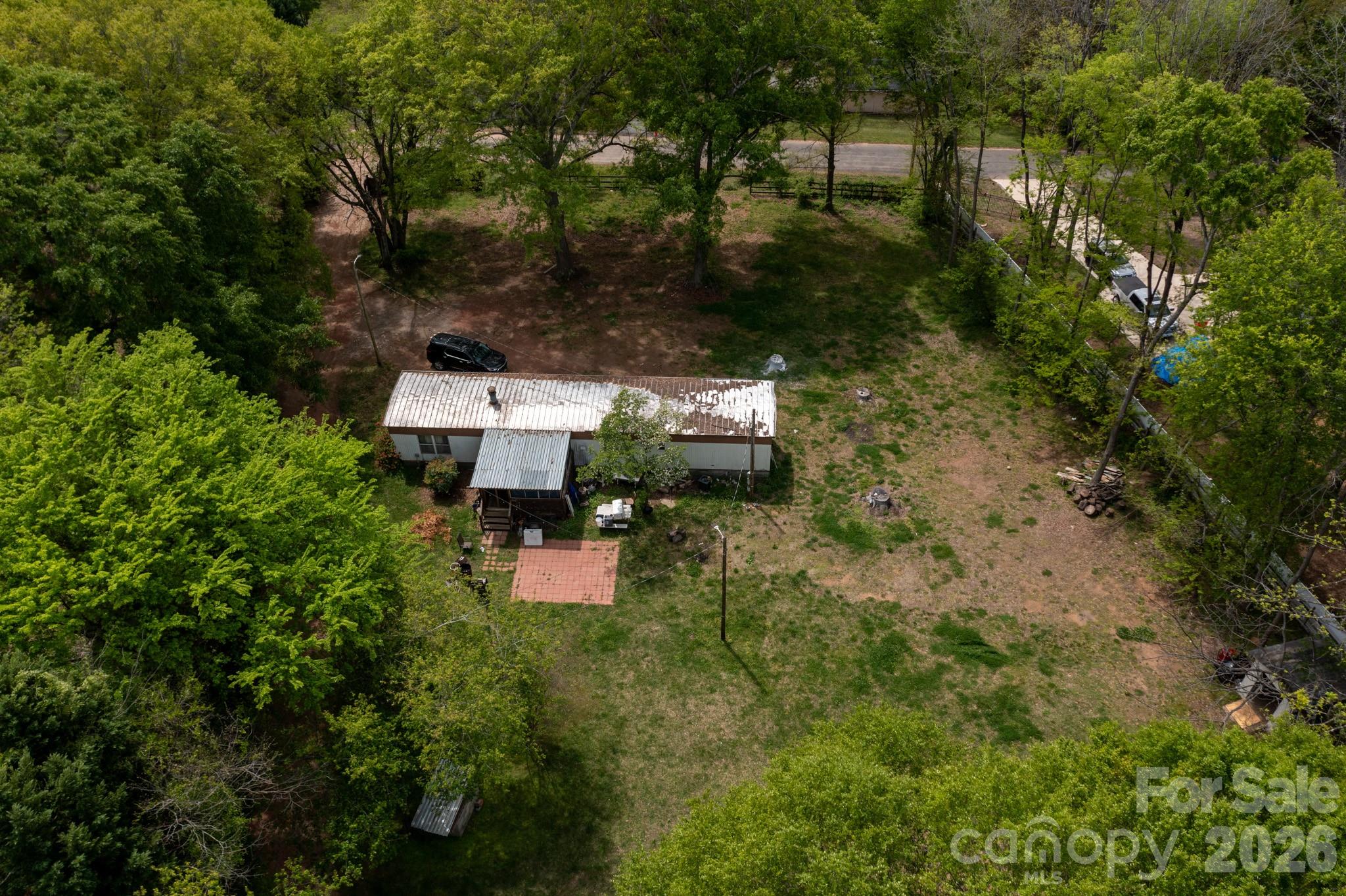 11131 Johnson Davis Road — Huntersville