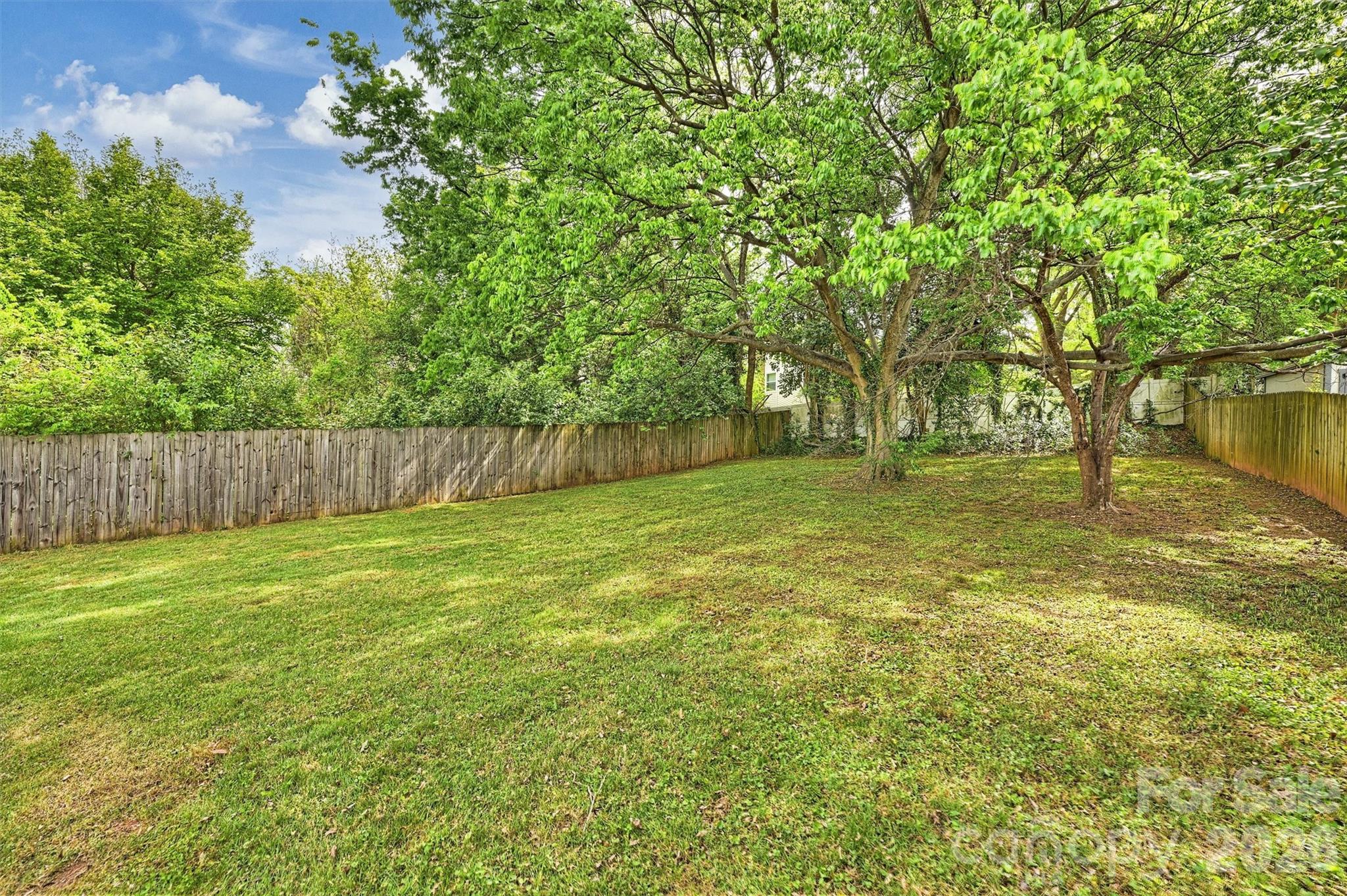 2314 Crestview Drive — Charlotte