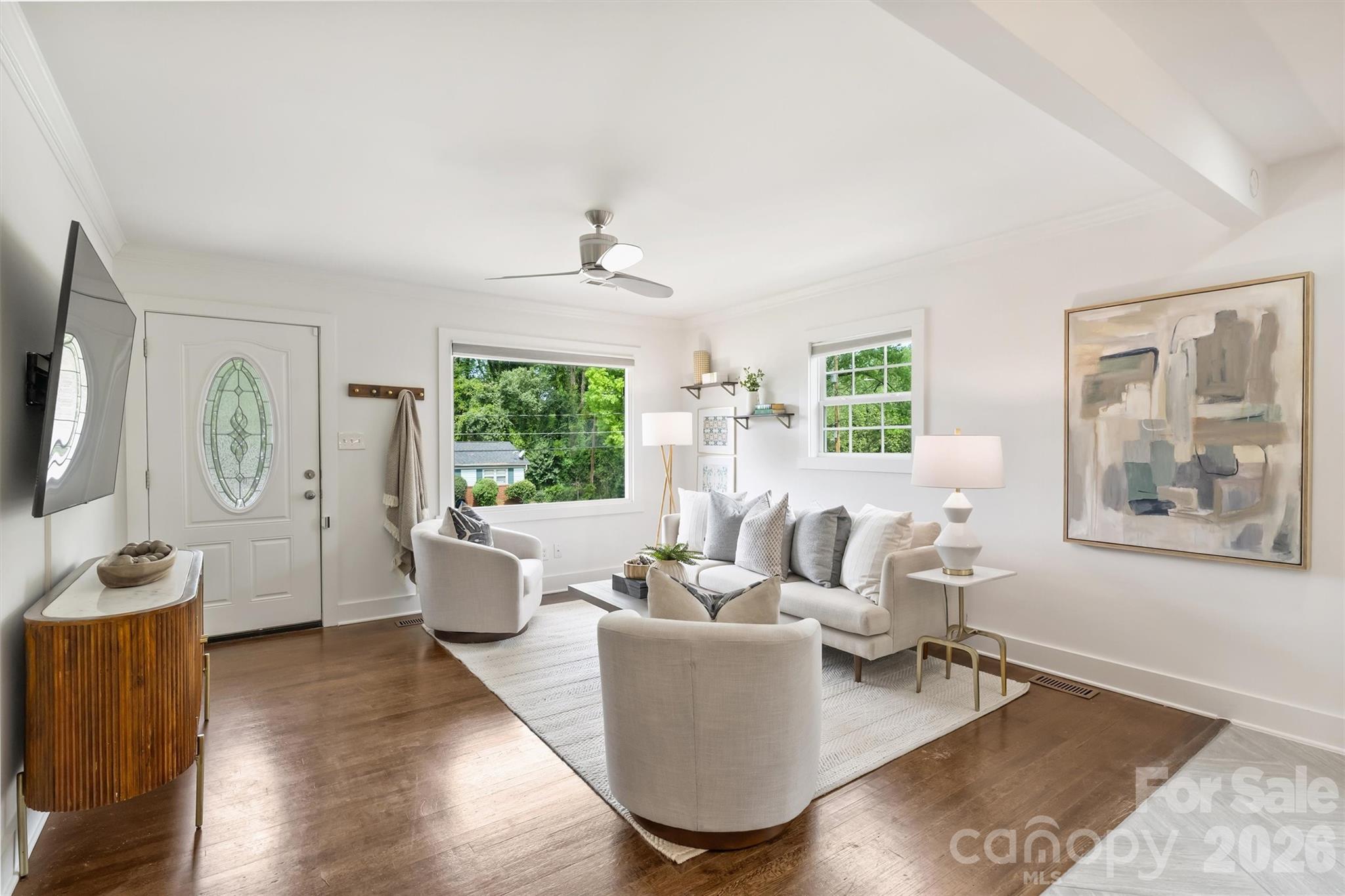 2314 Crestview Drive — Charlotte
