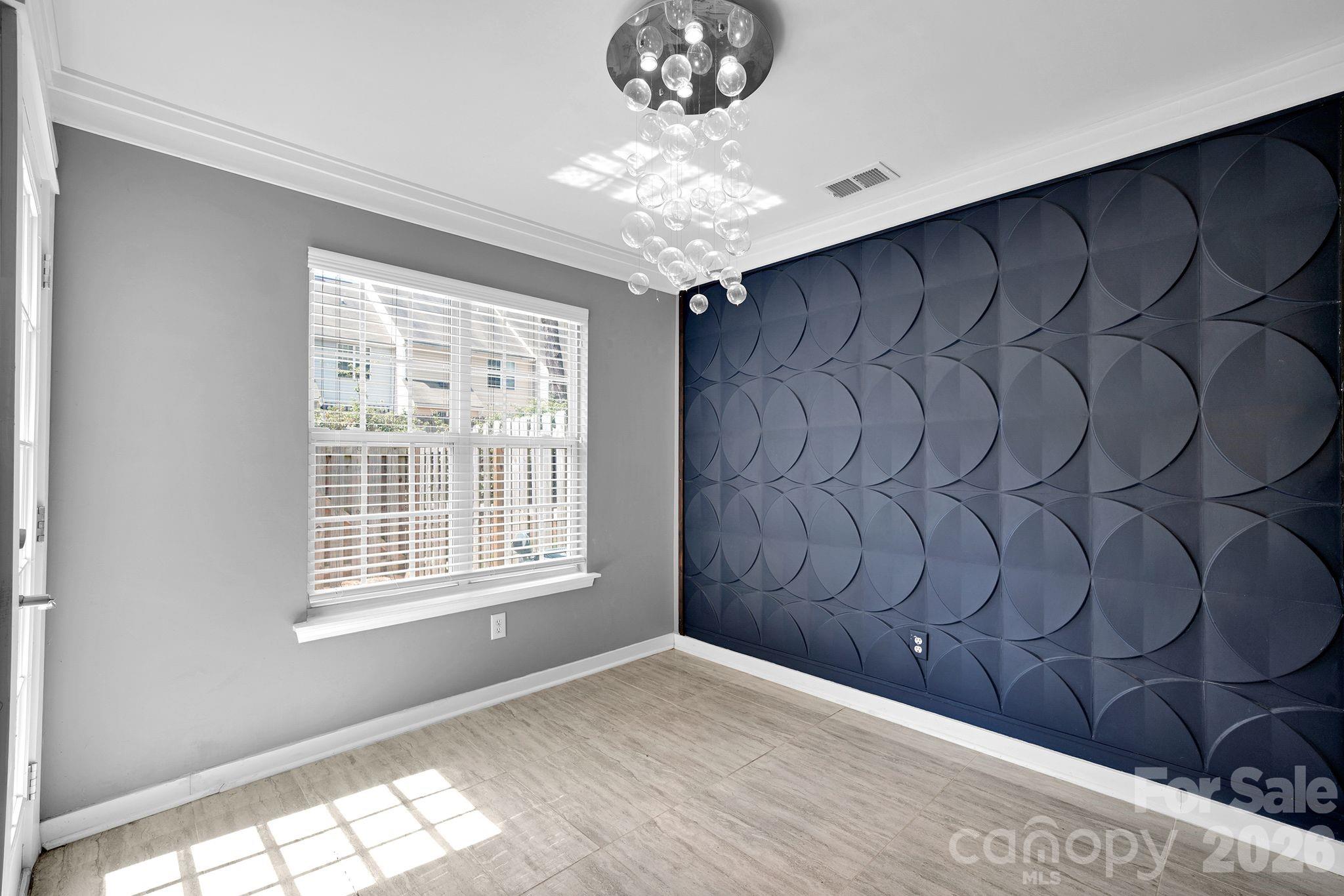 9653 Terrier Way — Charlotte