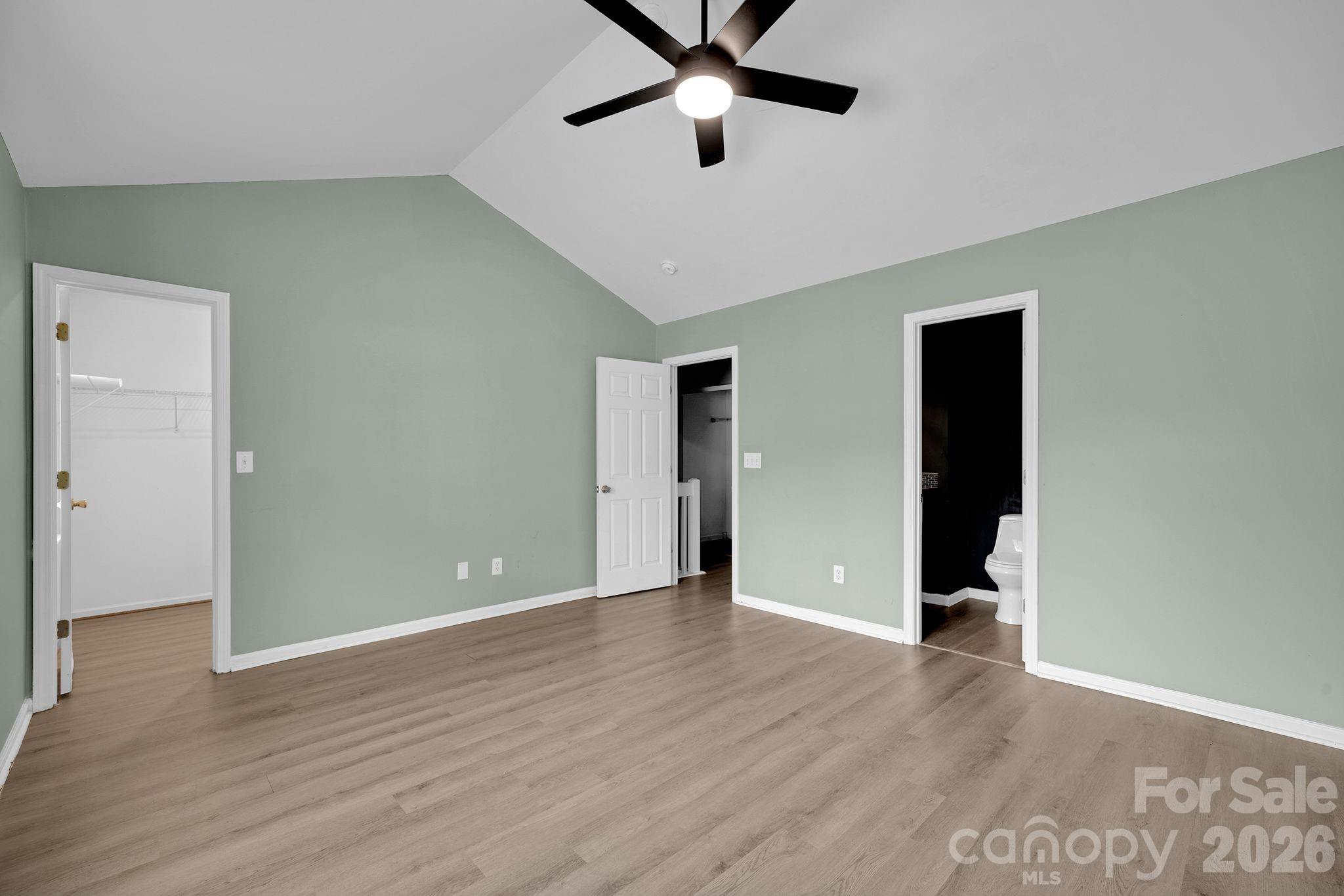 9653 Terrier Way — Charlotte