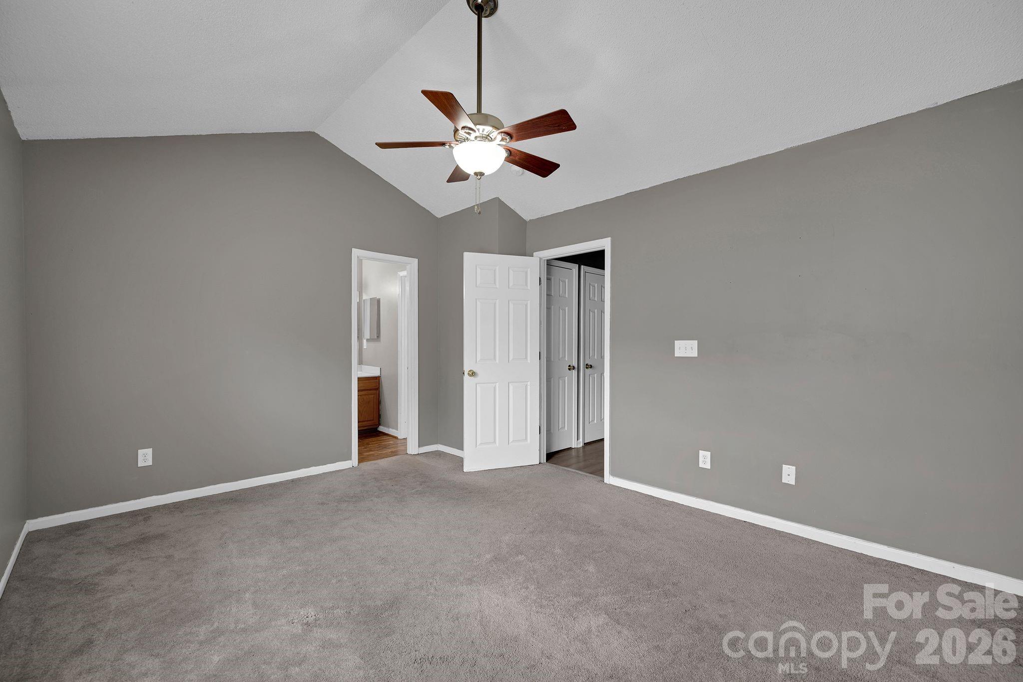 9653 Terrier Way — Charlotte