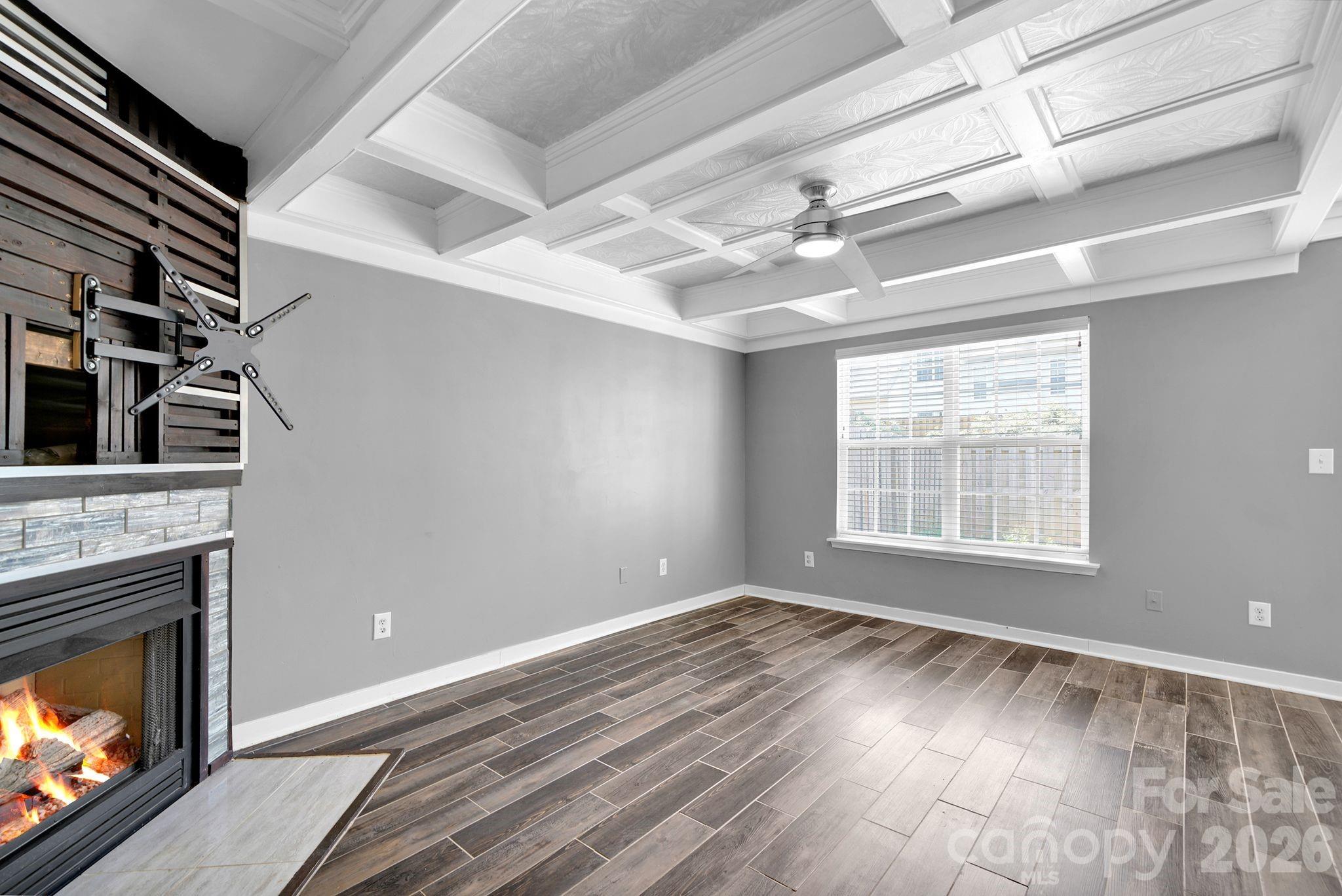9653 Terrier Way — Charlotte