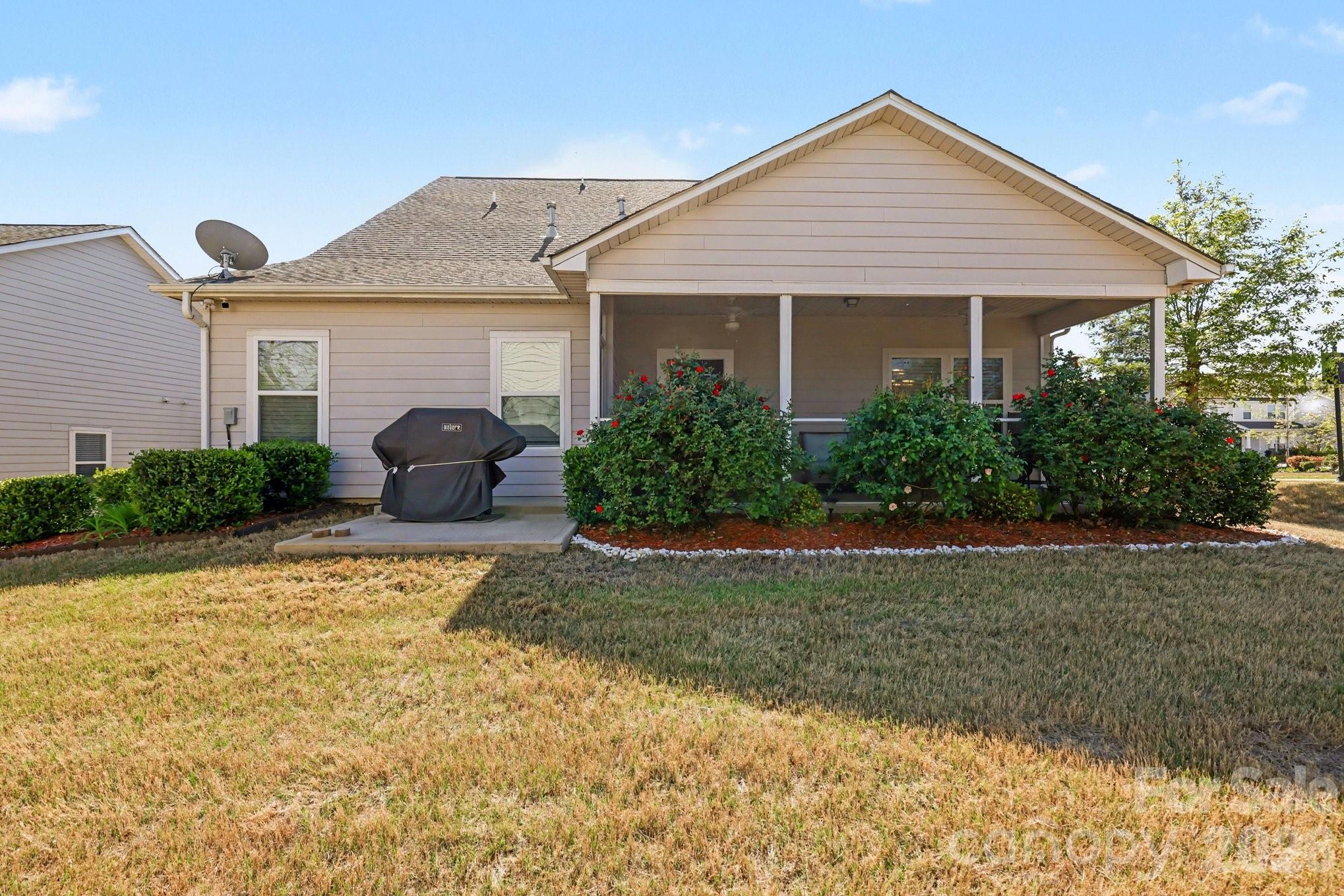 2715 Watergarden Street — York