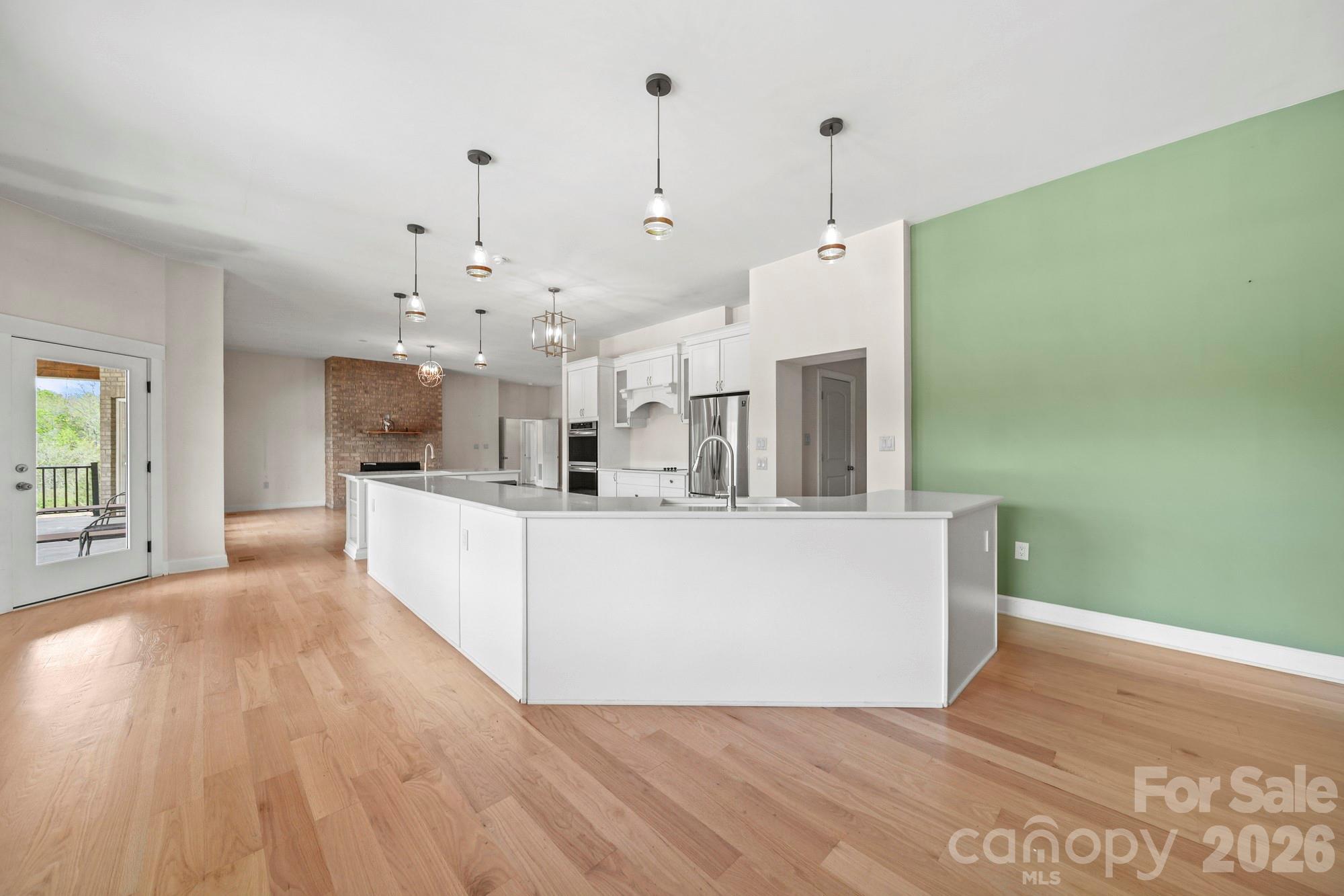 48155 Ingram Road — New London