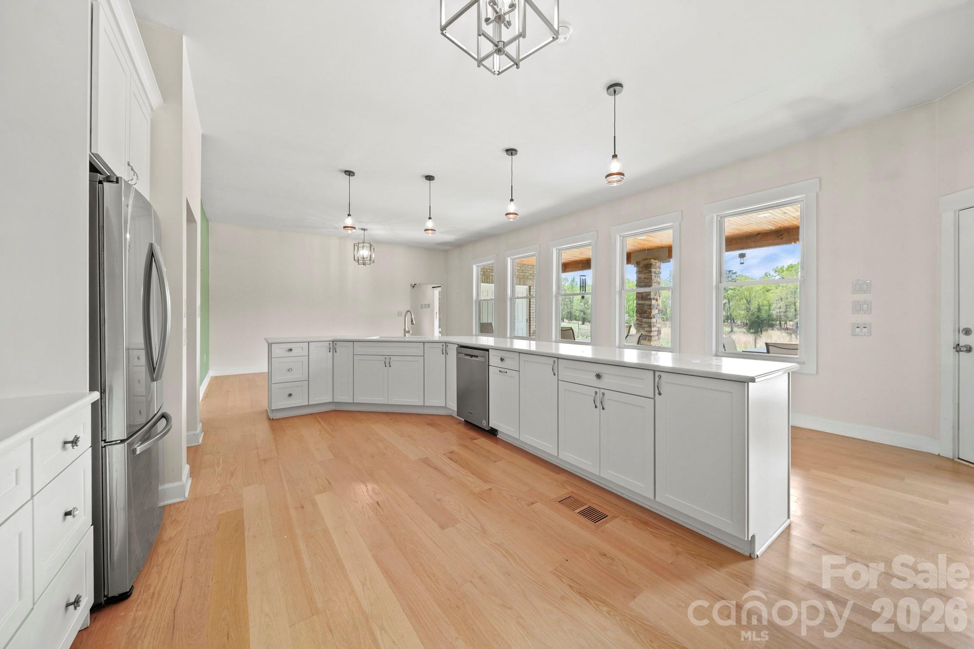 48155 Ingram Road — New London