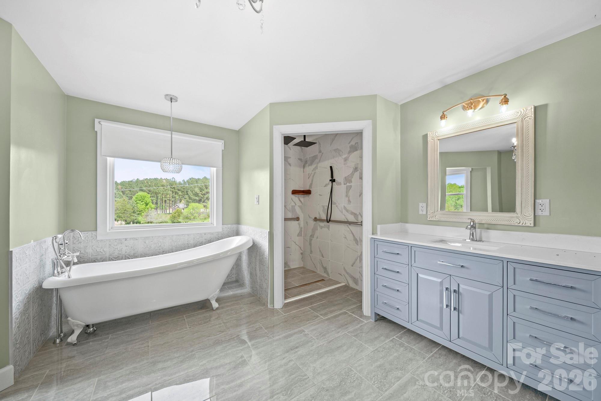 48155 Ingram Road — New London