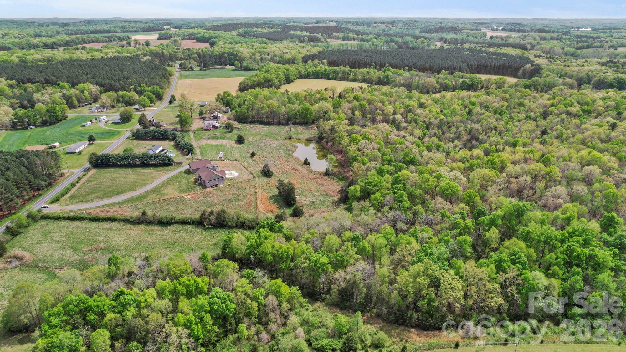 48155 Ingram Road — New London
