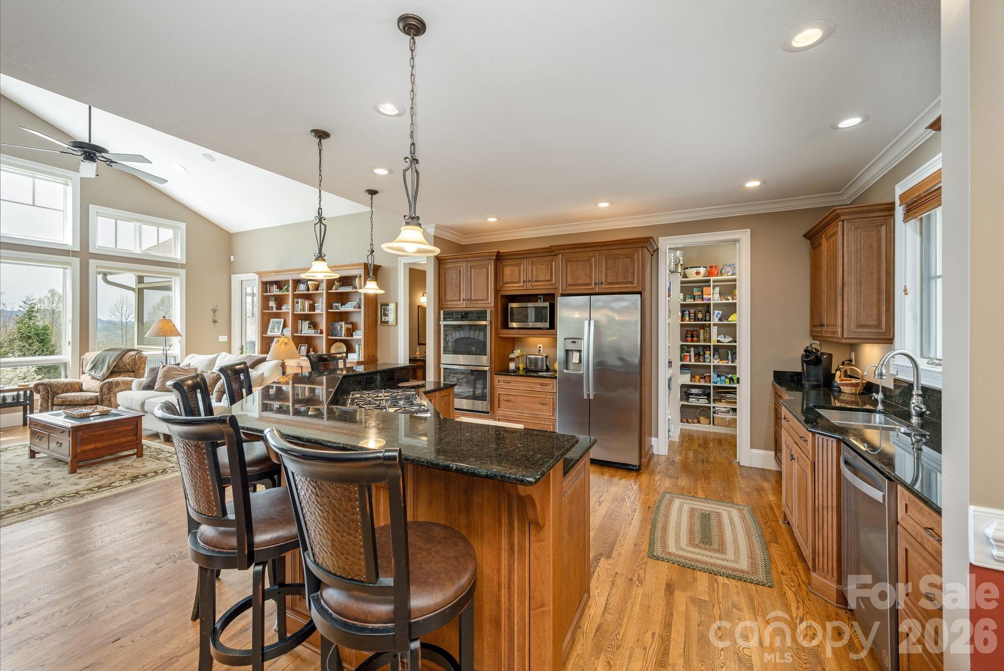 315 Crossvine Trail — Hendersonville
