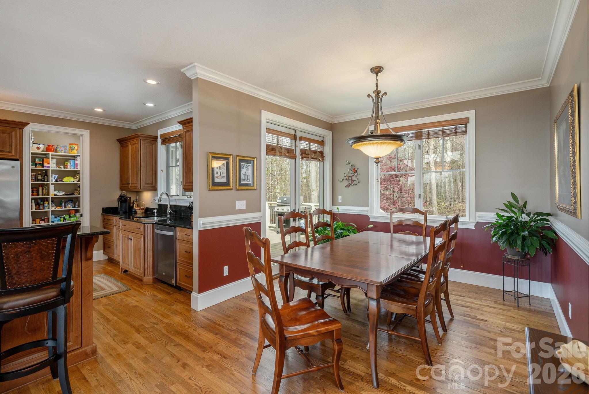 315 Crossvine Trail — Hendersonville