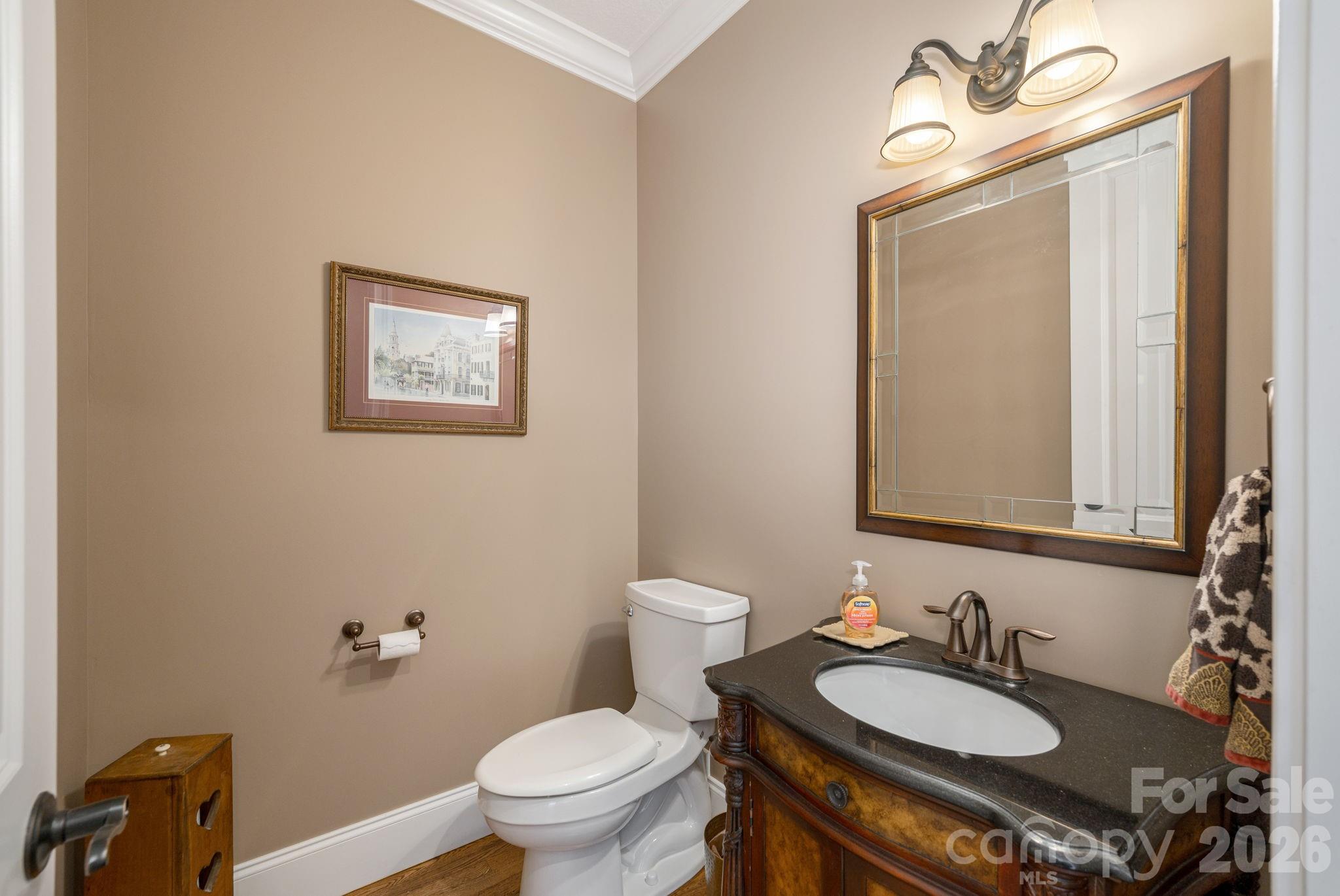 315 Crossvine Trail — Hendersonville
