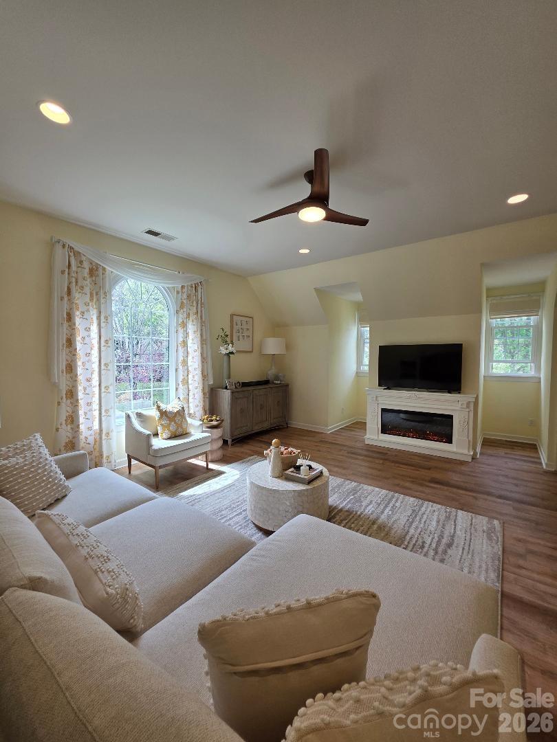 2419 Tarleton Twins Terrace — Charlotte