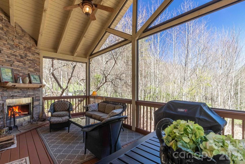 98 Mill Pond Drive — Tuckasegee