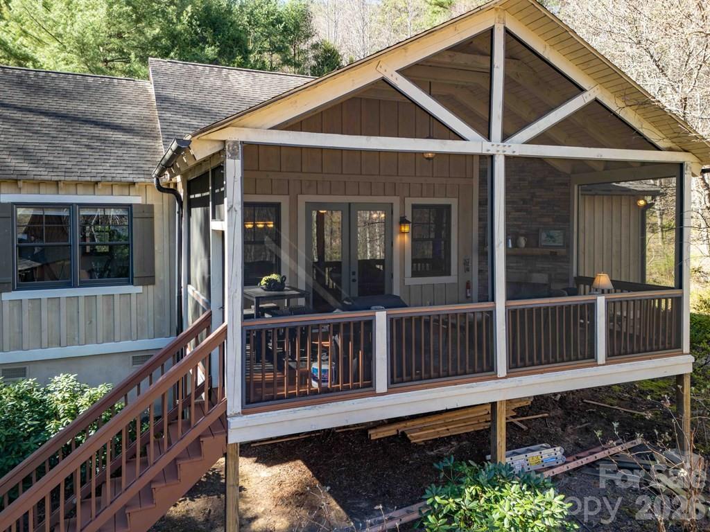 98 Mill Pond Drive — Tuckasegee