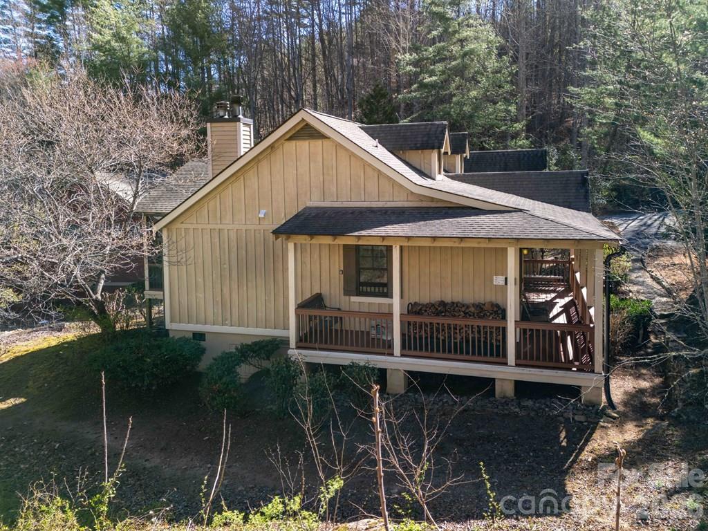98 Mill Pond Drive — Tuckasegee