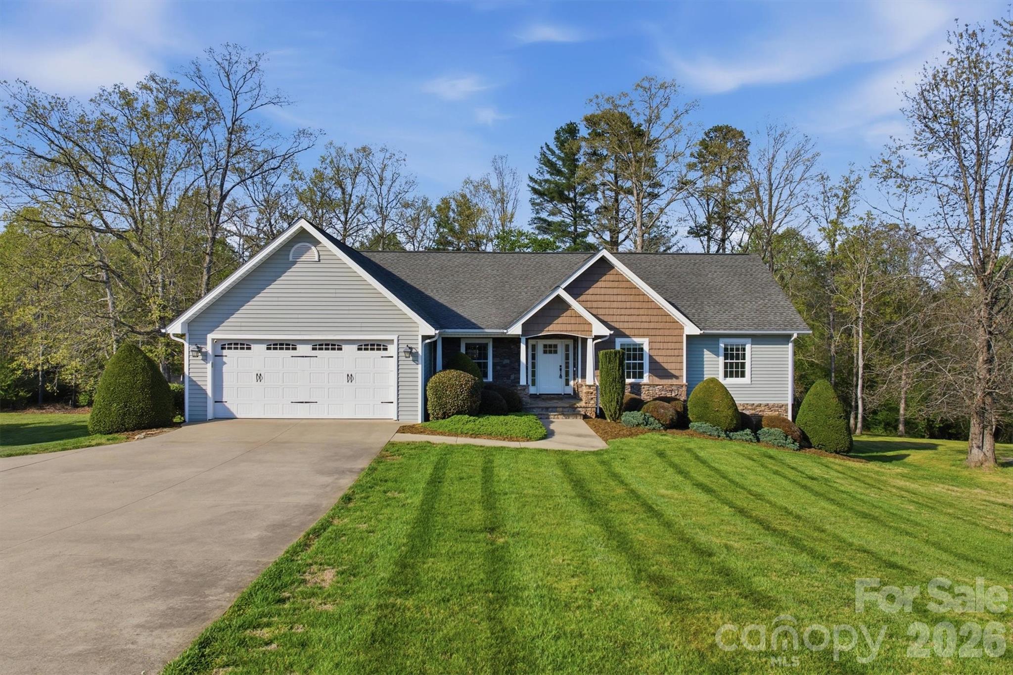 5205 South Oak Circle — Granite Falls