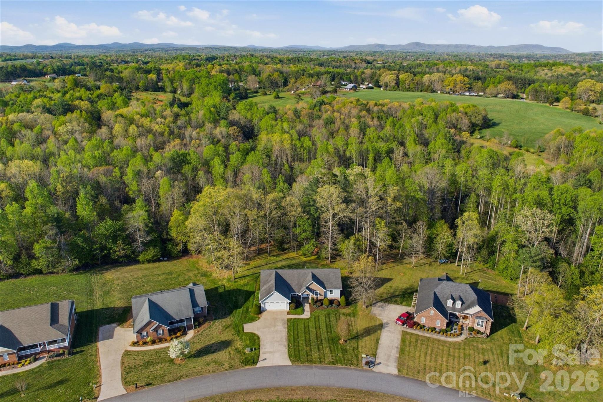 5205 South Oak Circle — Granite Falls
