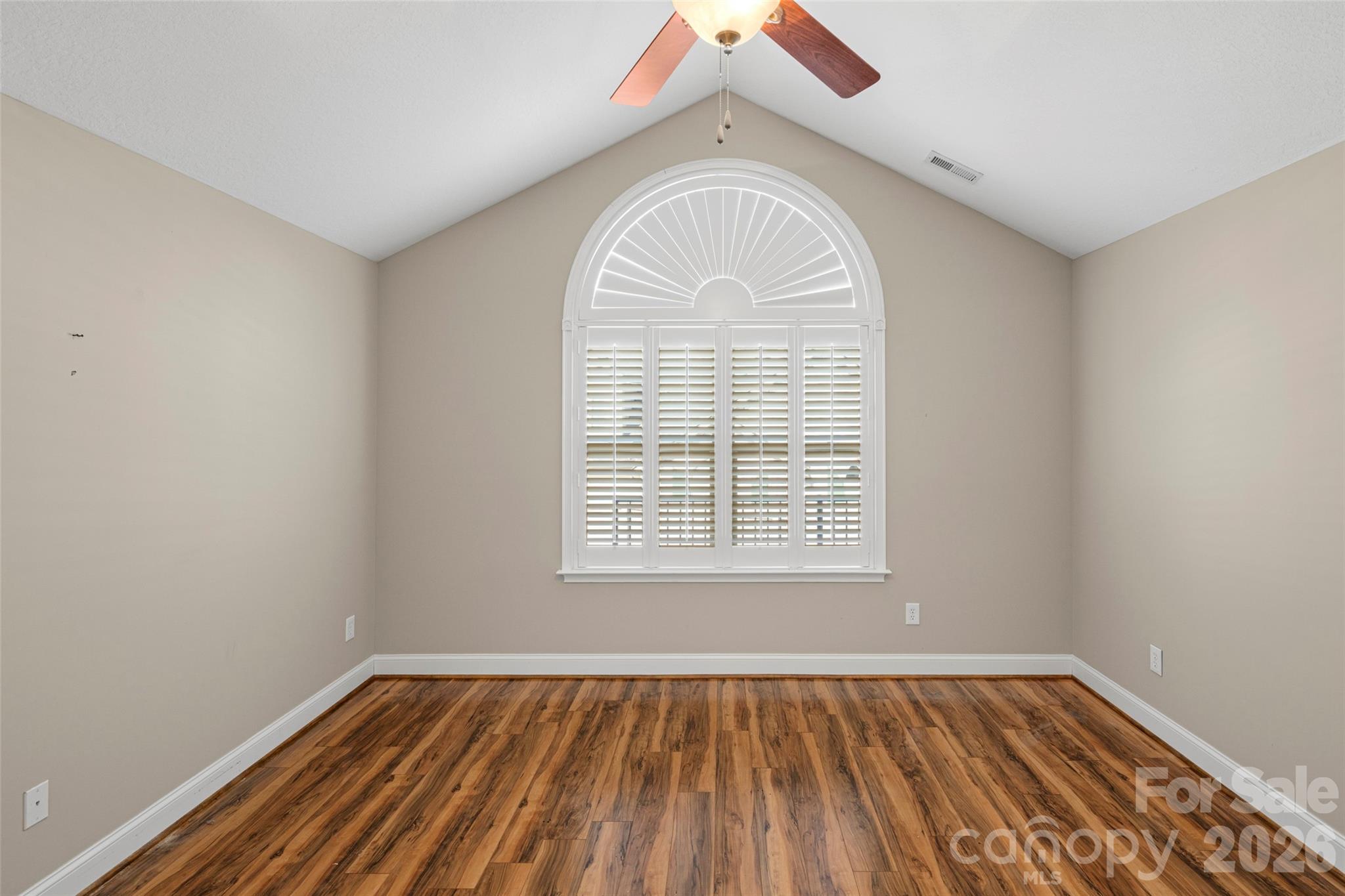 31 Braeburn Way — Flat Rock