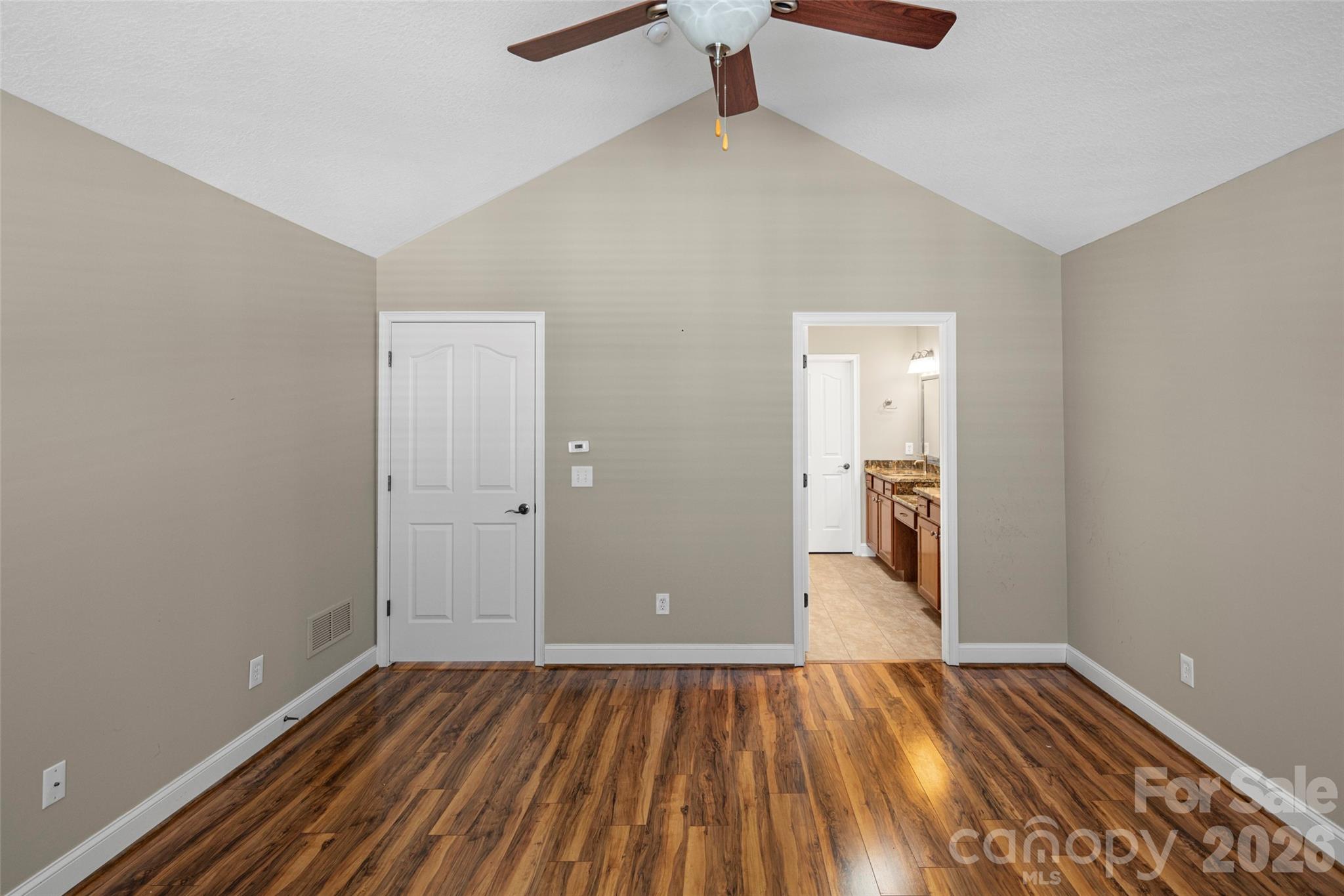 31 Braeburn Way — Flat Rock
