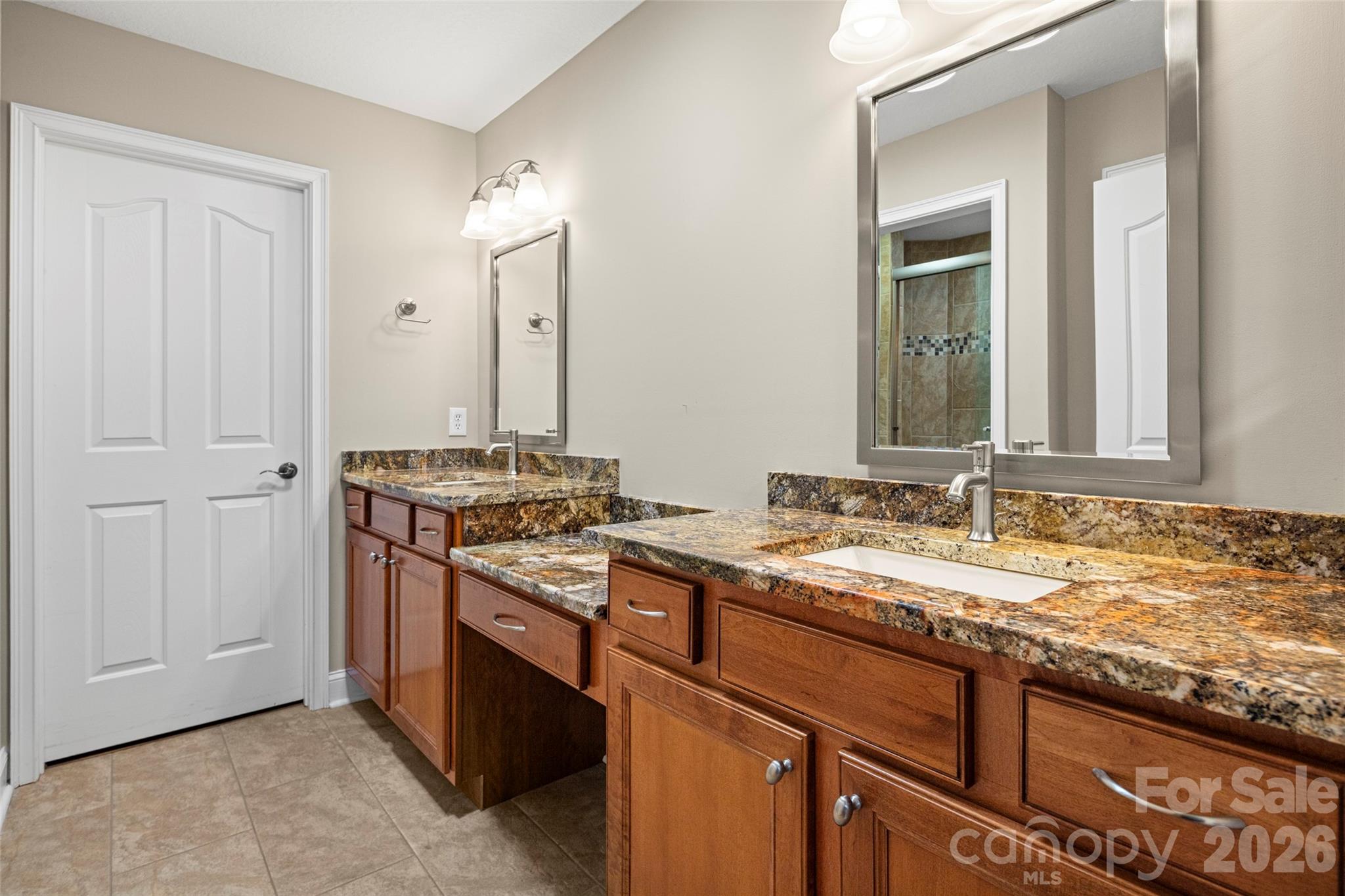 31 Braeburn Way — Flat Rock