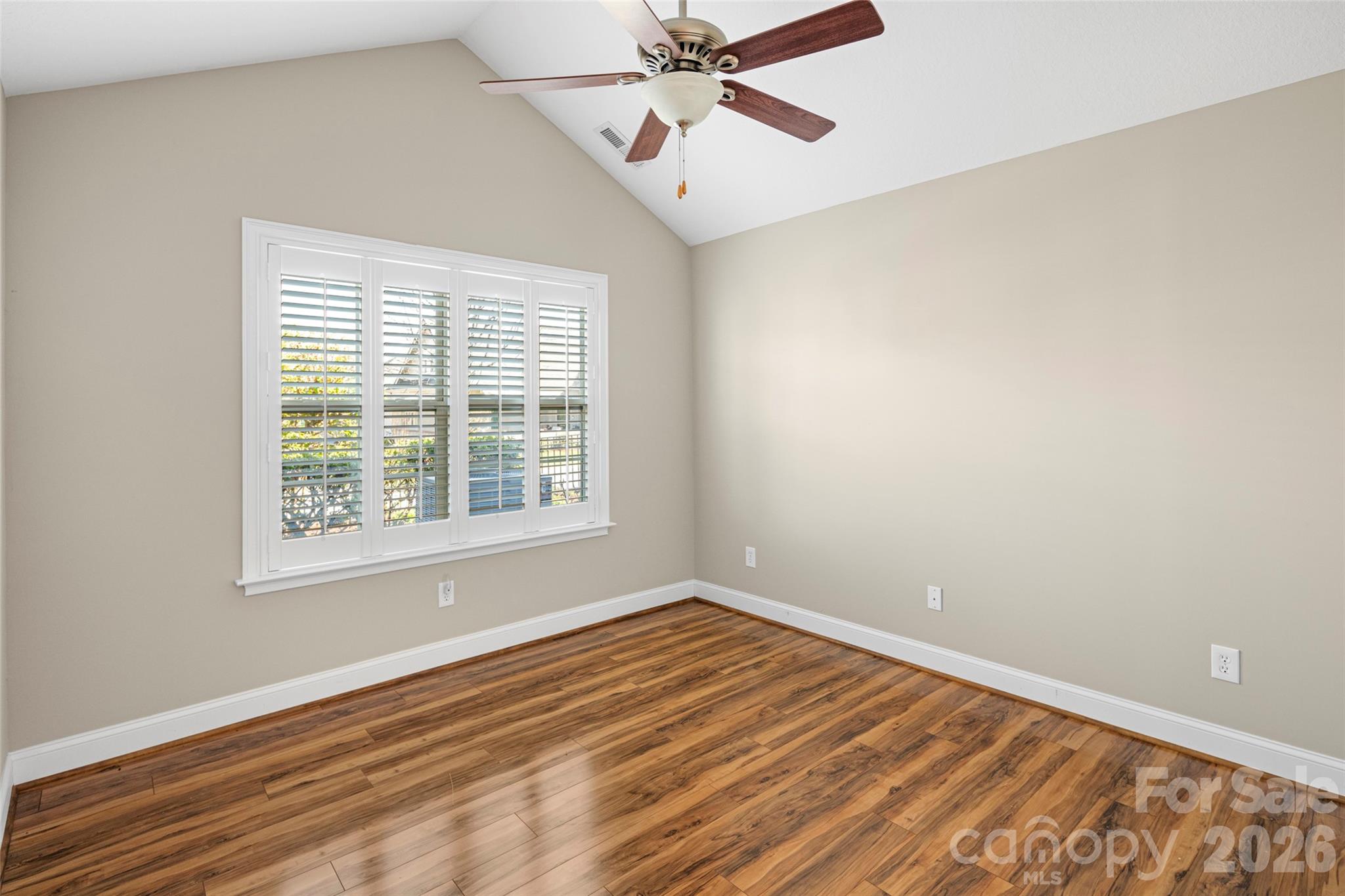 31 Braeburn Way — Flat Rock