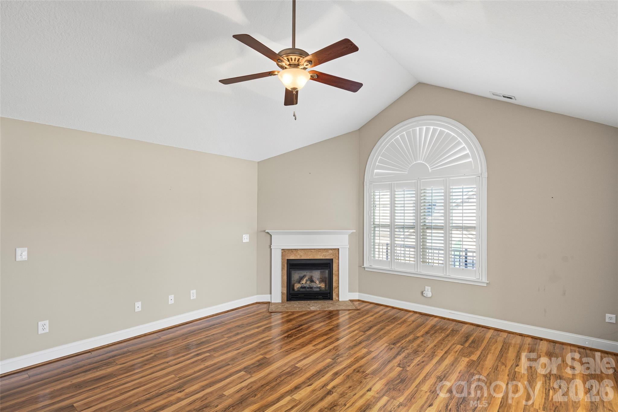 31 Braeburn Way — Flat Rock