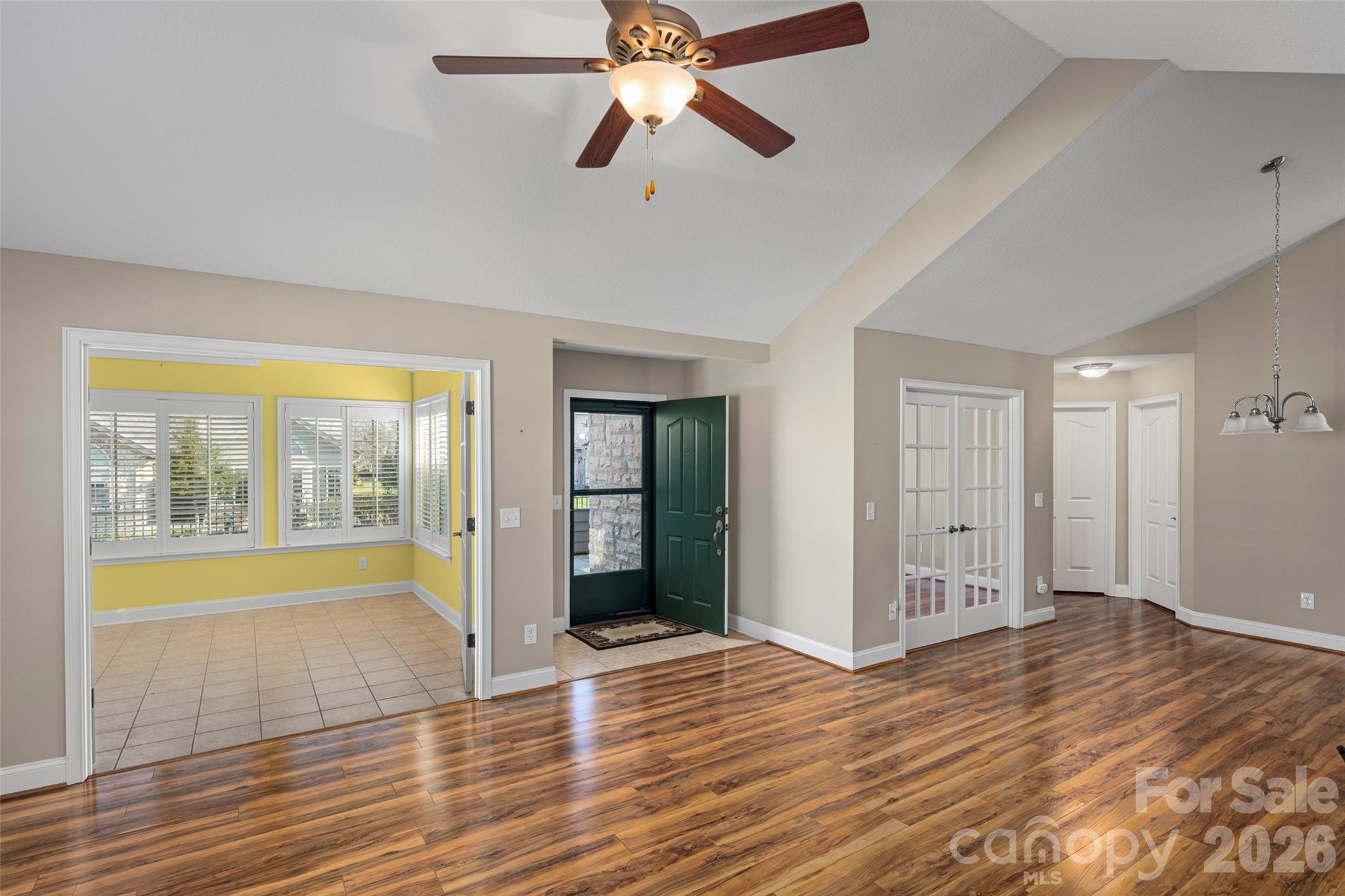 31 Braeburn Way — Flat Rock