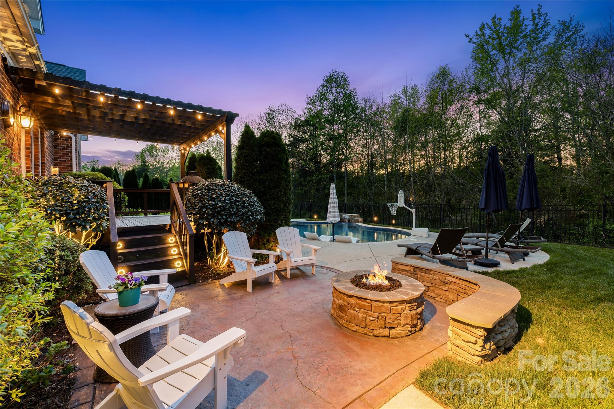 8416 Fairgreen Avenue — Waxhaw
